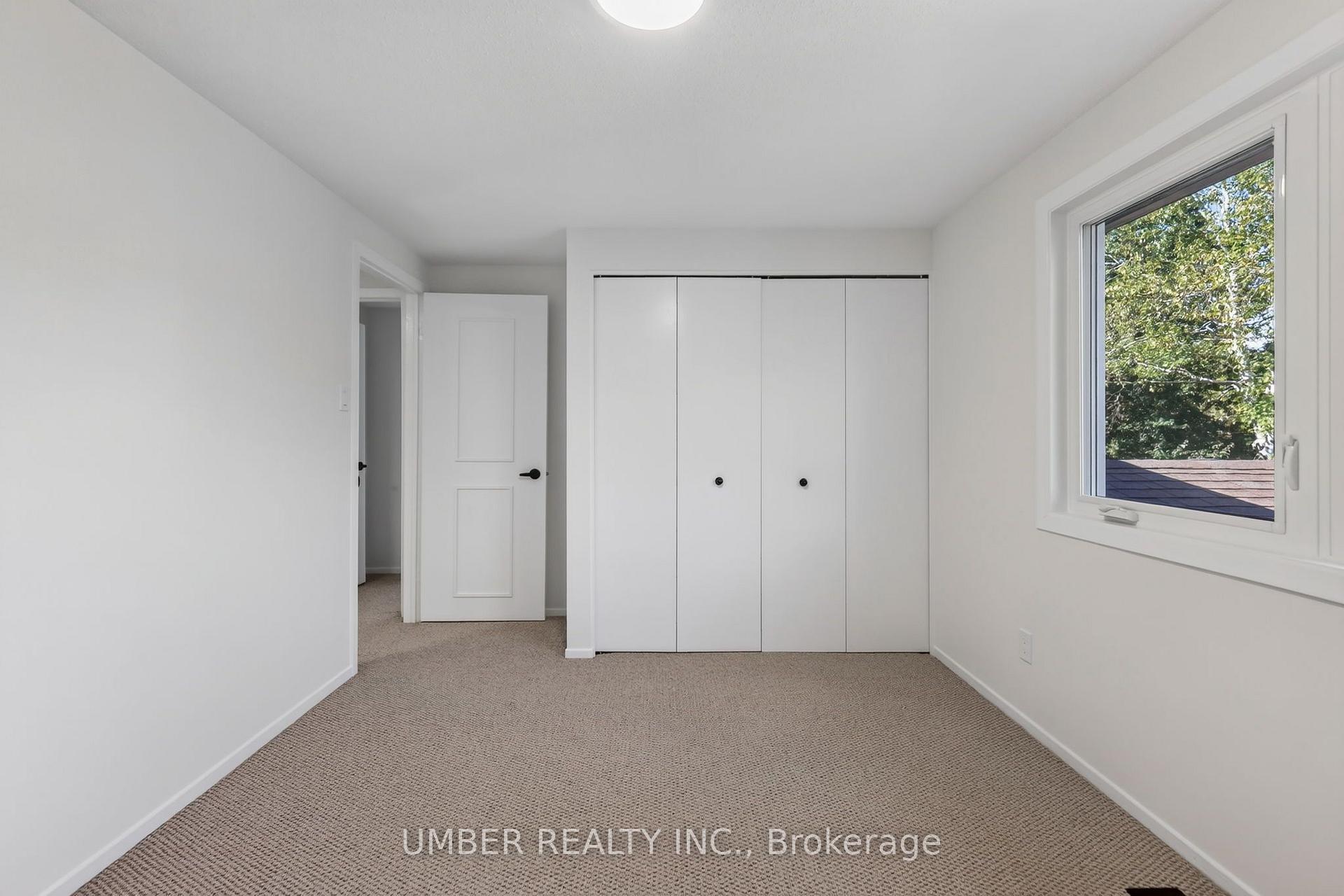 Photo 37 of 120 Hawk Crescent, Ottawa, Hunt Club/Western Community — HOMEH