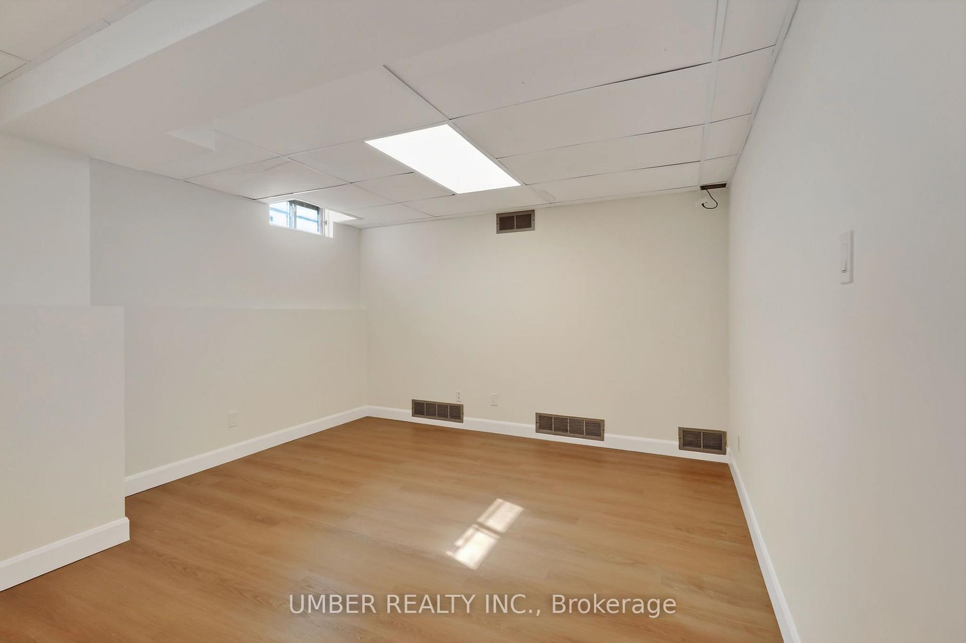 Photo 42 of 120 Hawk Crescent, Ottawa, Hunt Club/Western Community — HOMEH