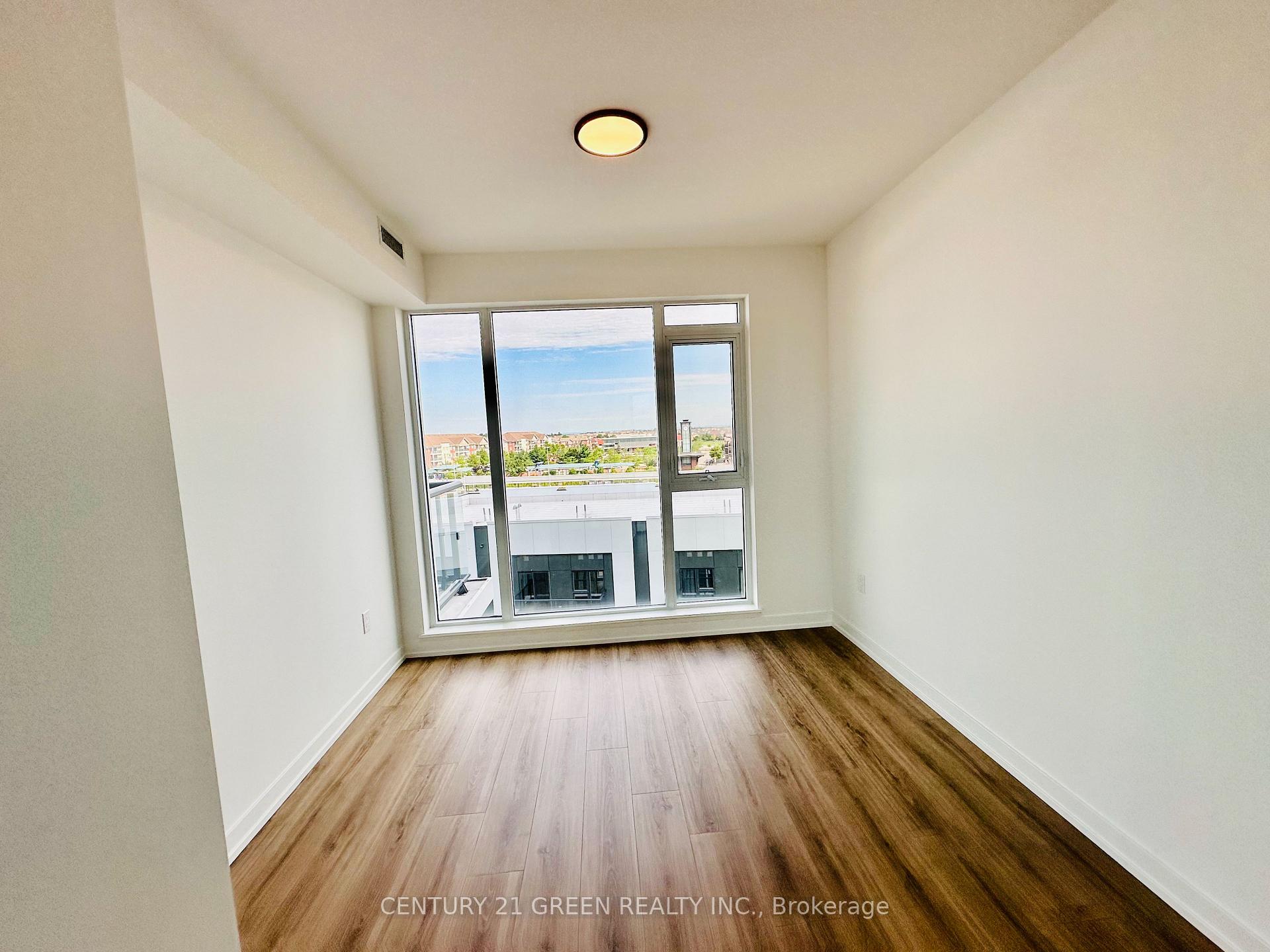 Photo 4 of Unit 503, 10 Lagerfeld Drive, Brampton, Northwest Brampton — HOMEH
