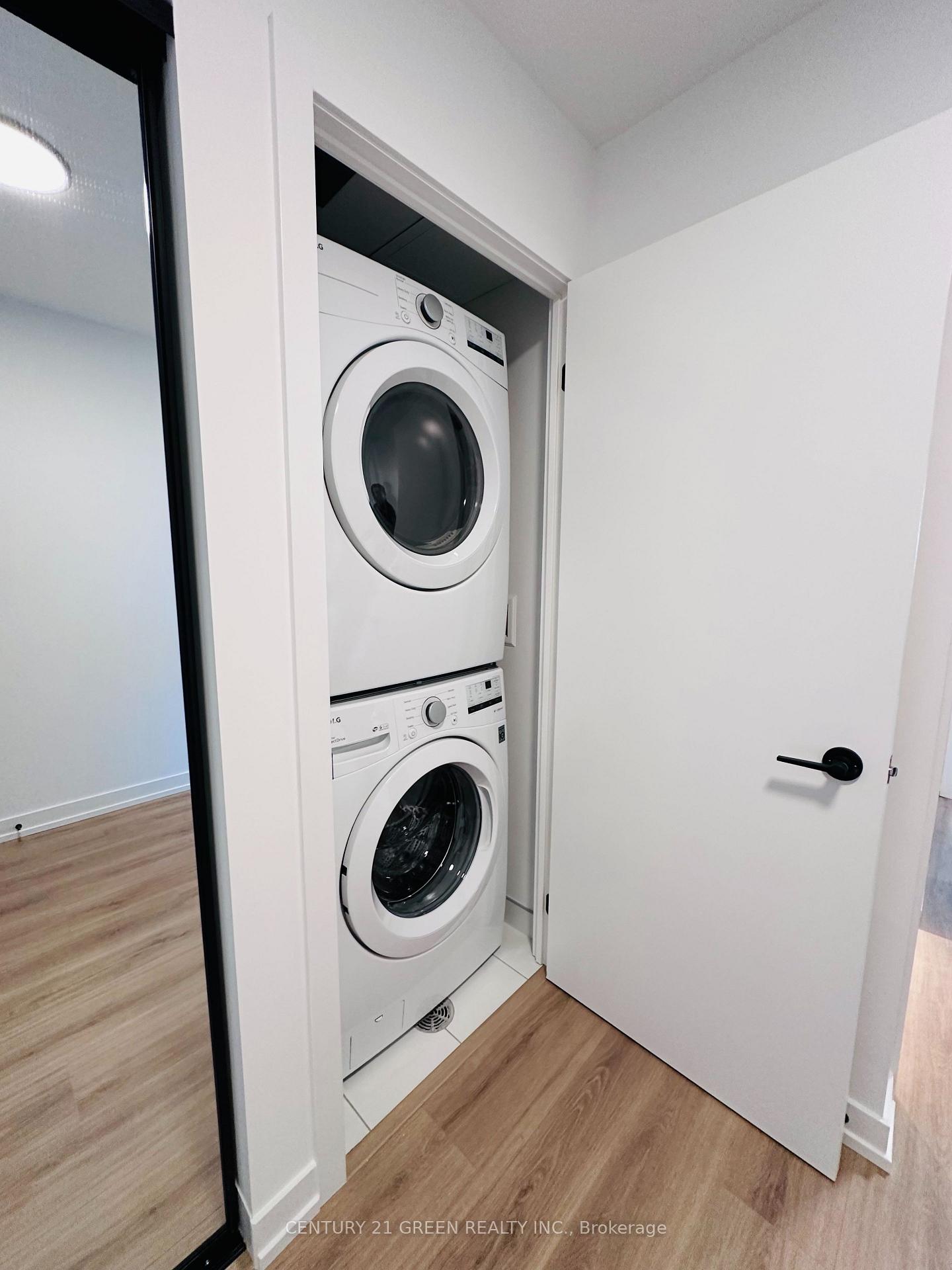 Photo 15 of Unit 503, 10 Lagerfeld Drive, Brampton, Northwest Brampton — HOMEH