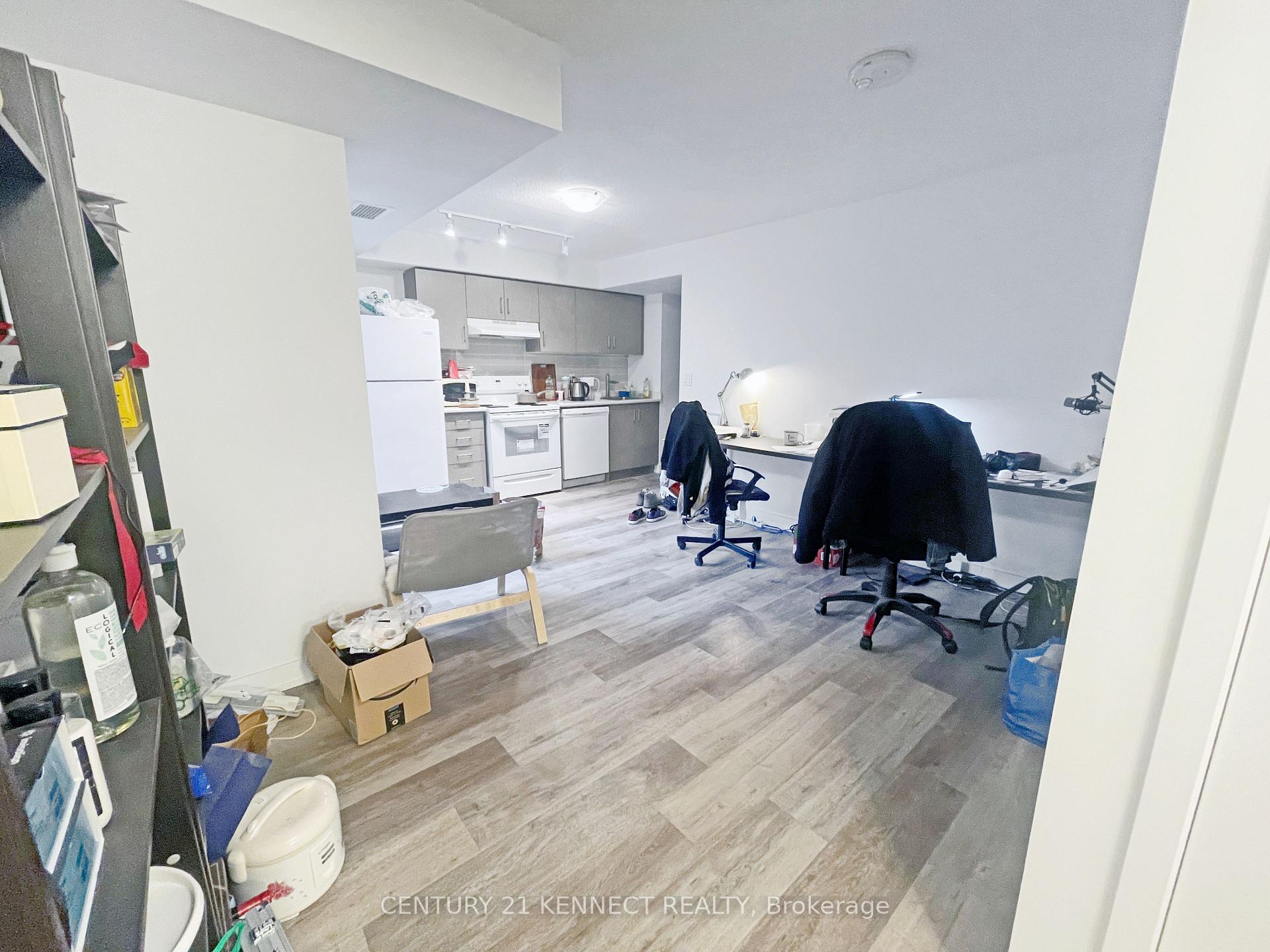 Photo 7 of Unit 502R, 231 College Street, Toronto, Kensington-Chinatown — HOMEH