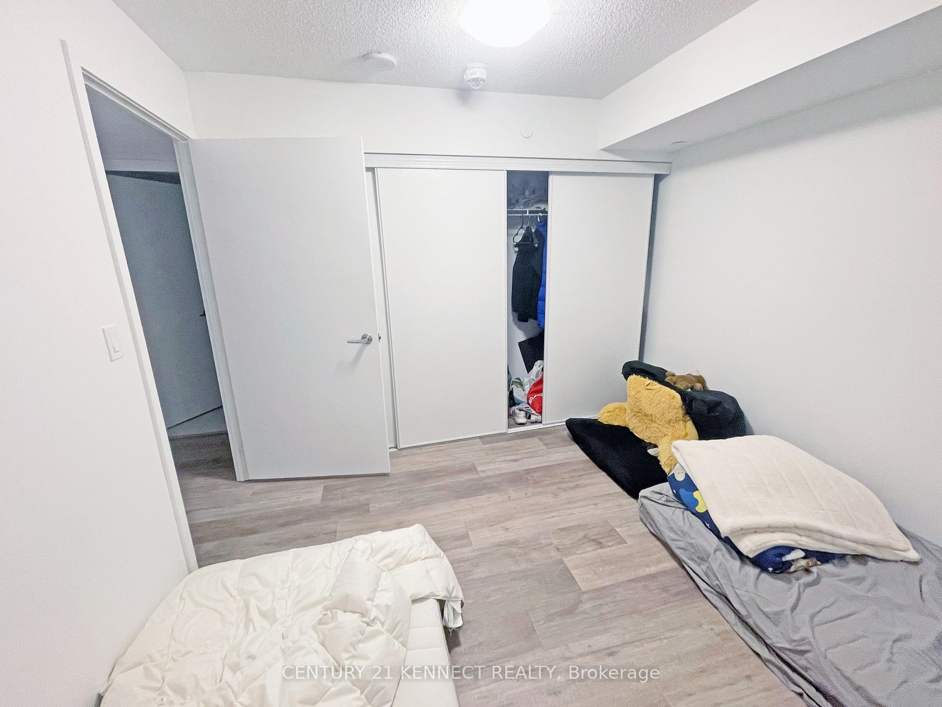 Photo 10 of Unit 502R, 231 College Street, Toronto, Kensington-Chinatown — HOMEH