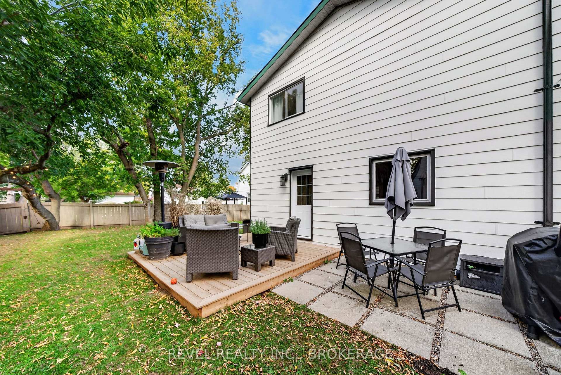 Photo 39 of 637 Collins Bay Road, Kingston, South of Taylor-Kidd Blvd — HOMEH