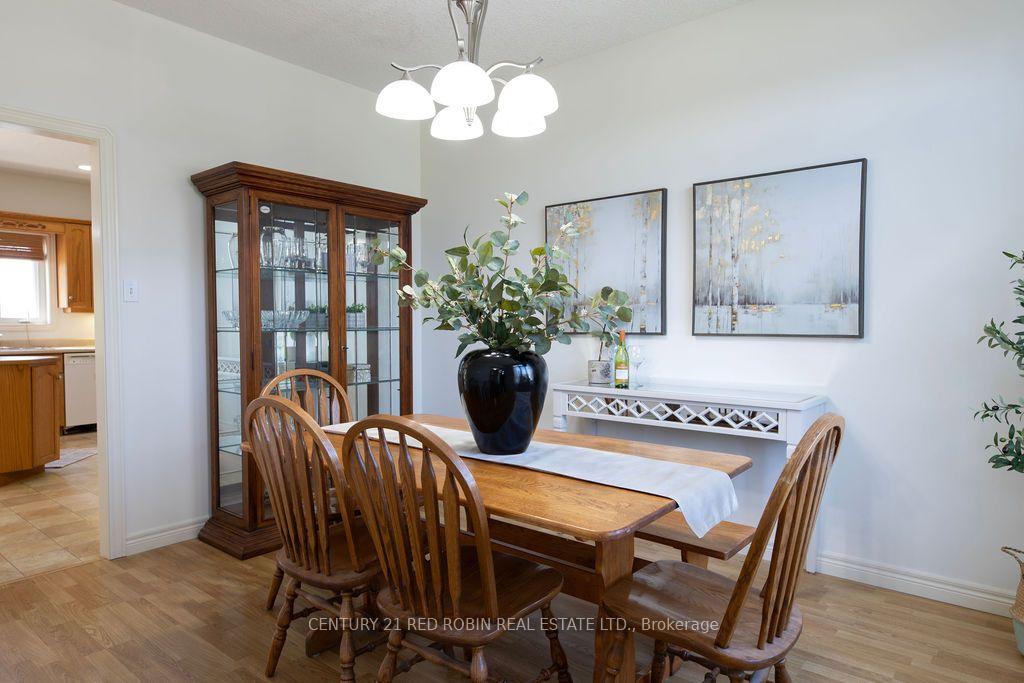 Photo 14 of 516 Harris Circle, Strathroy-Caradoc, NE — HOMEH