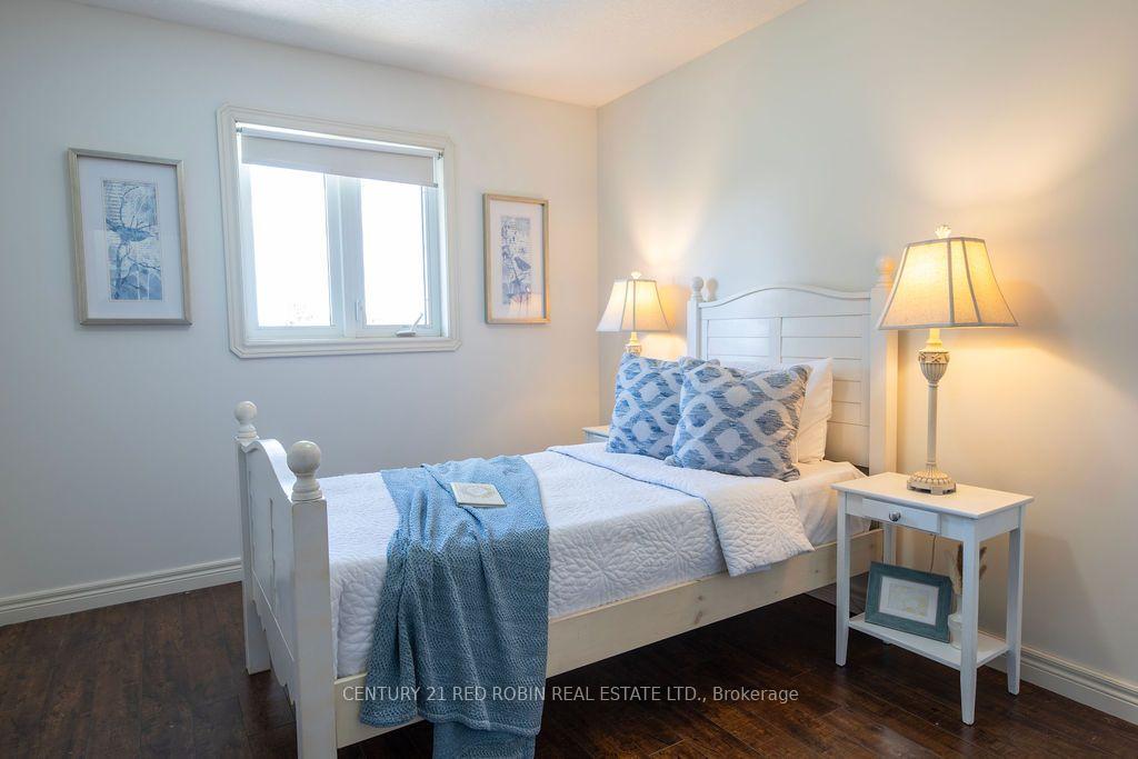 Photo 29 of 516 Harris Circle, Strathroy-Caradoc, NE — HOMEH