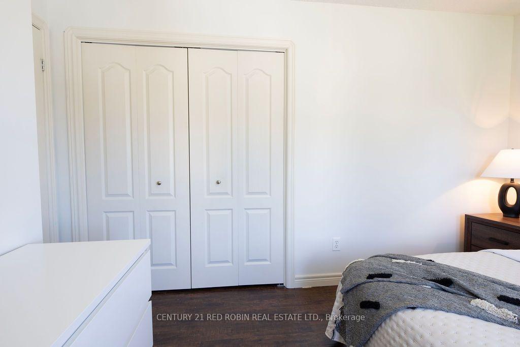 Photo 32 of 516 Harris Circle, Strathroy-Caradoc, NE — HOMEH