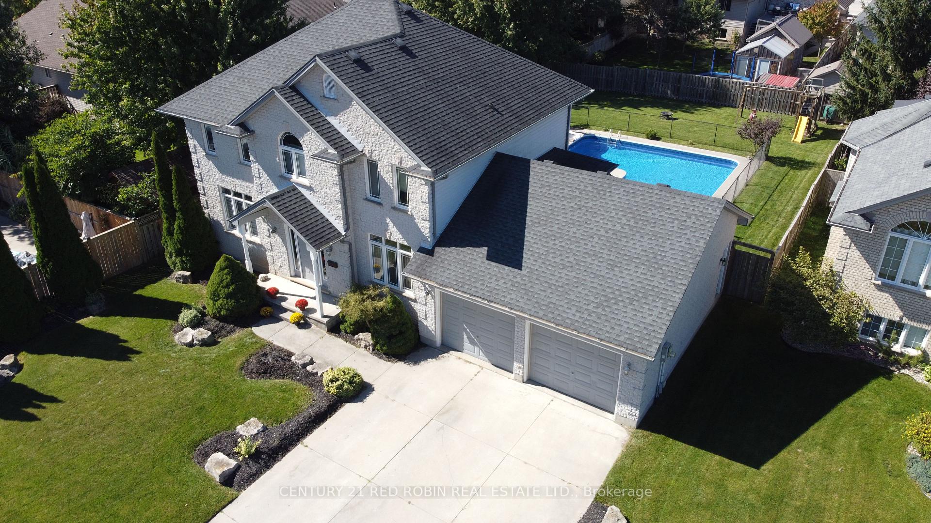 Photo 51 of 516 Harris Circle, Strathroy-Caradoc, NE — HOMEH