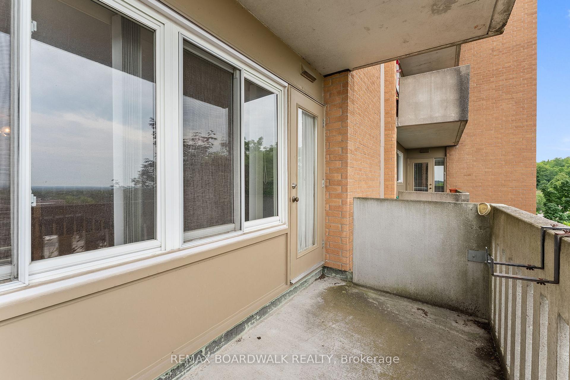 Photo 8 of Unit 503, 1599 Lassiter Terrace, Ottawa, Beaconwood — HOMEH