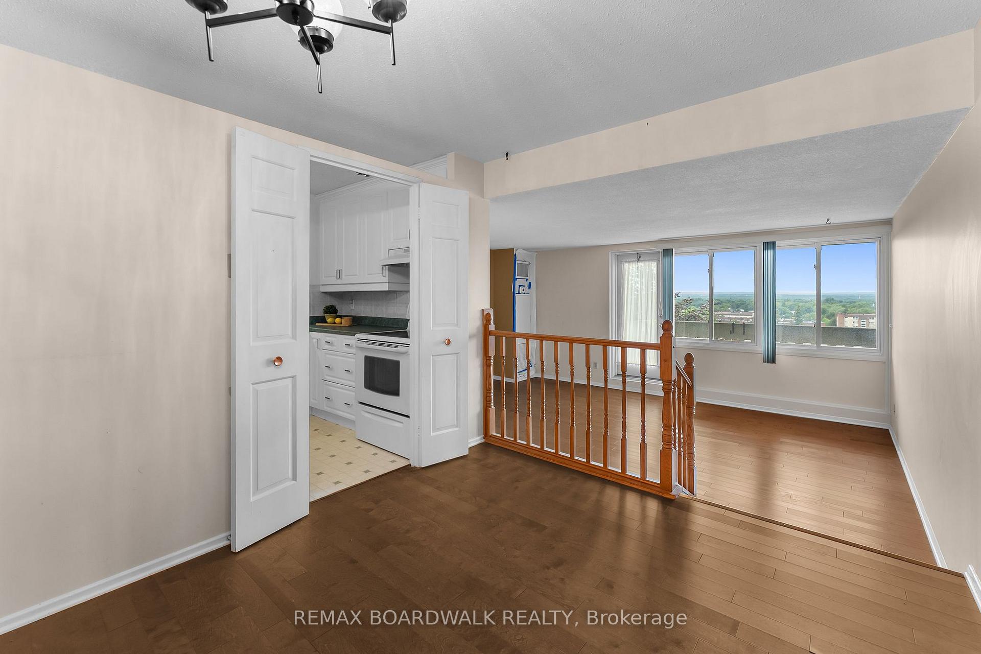 Photo 12 of Unit 503, 1599 Lassiter Terrace, Ottawa, Beaconwood — HOMEH