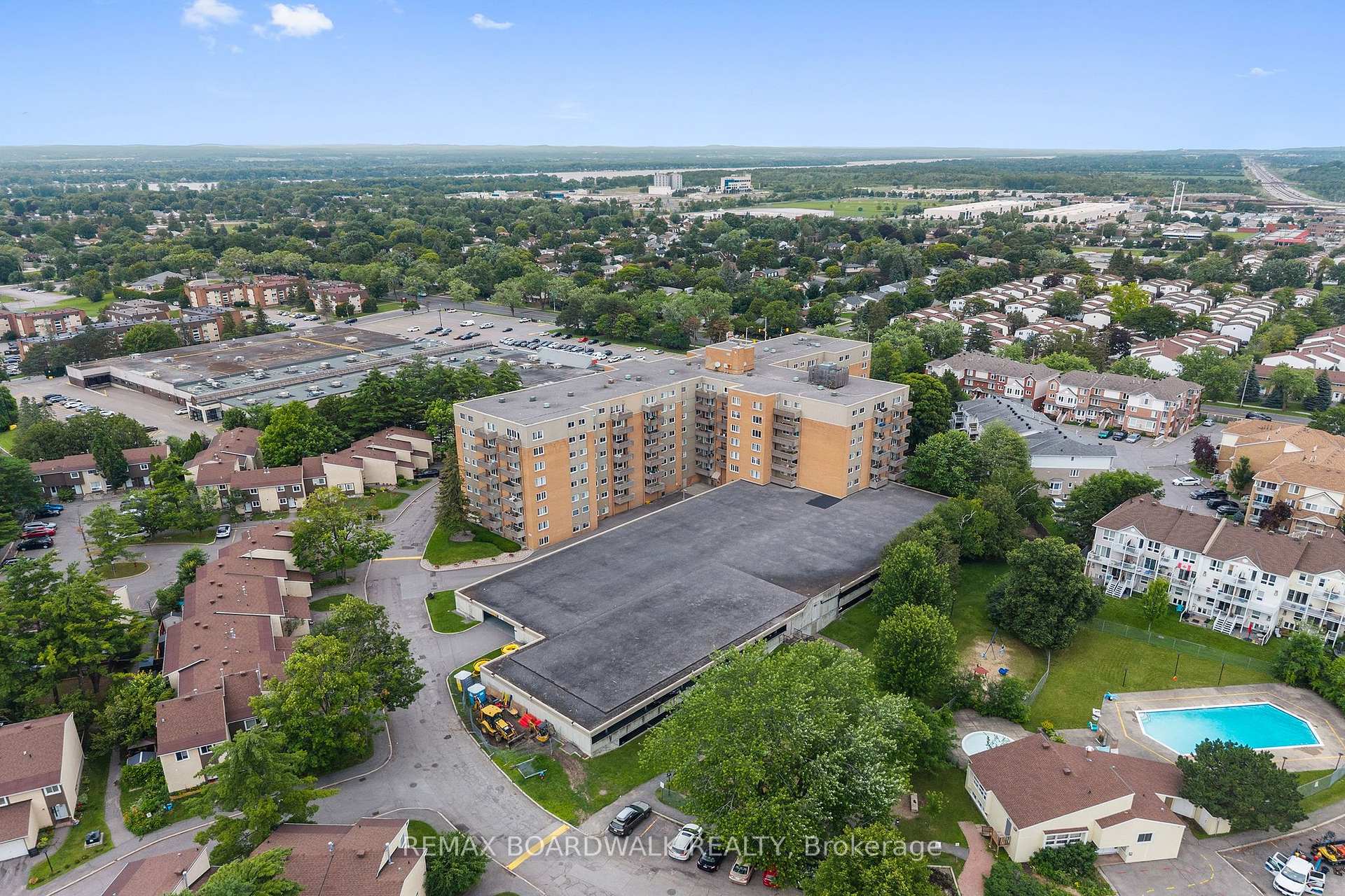 Photo 40 of Unit 503, 1599 Lassiter Terrace, Ottawa, Beaconwood — HOMEH
