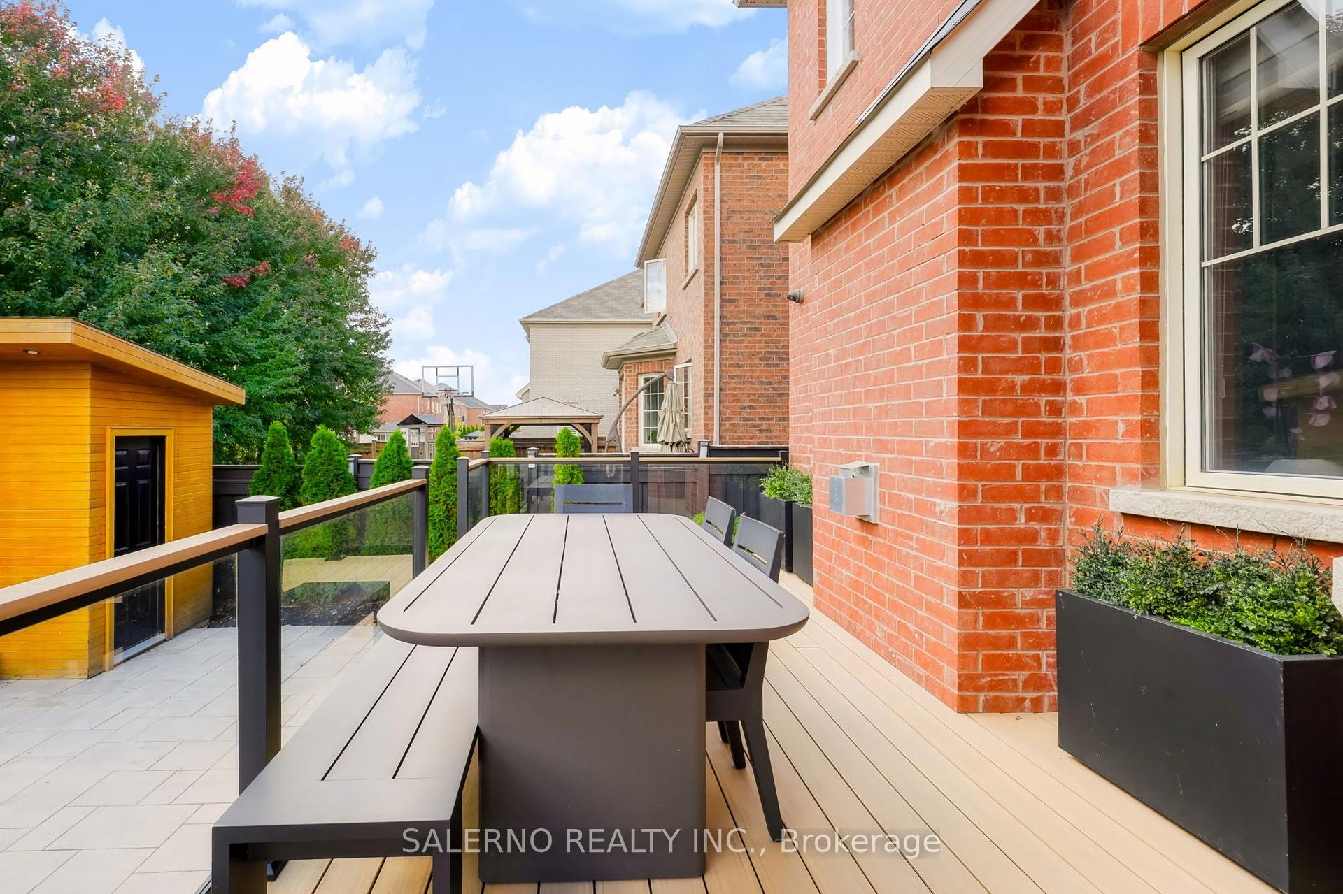 Photo 42 of 45 Woodgate Pines Drive, Vaughan, Kleinburg — HOMEH