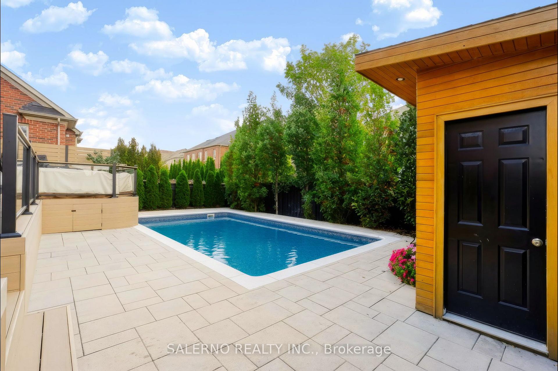 Photo 47 of 45 Woodgate Pines Drive, Vaughan, Kleinburg — HOMEH
