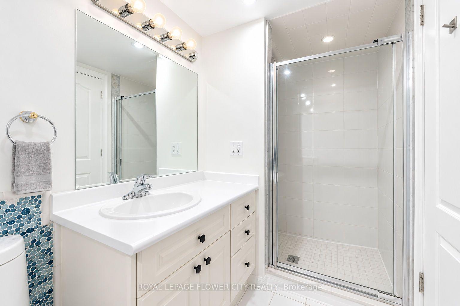 Photo 5 of Unit 423, 1400 The Esplanade, Pickering, Town Centre — HOMEH