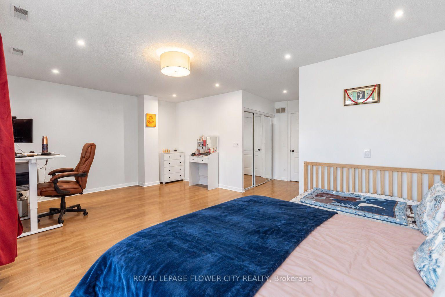 Photo 24 of Unit 423, 1400 The Esplanade, Pickering, Town Centre — HOMEH