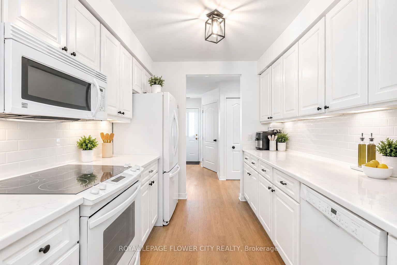 Photo 40 of Unit 423, 1400 The Esplanade, Pickering, Town Centre — HOMEH