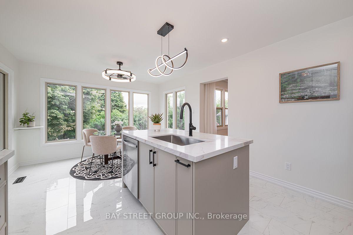 Photo 13 of 338 Prince Of Wales Drive, Whitby, Blue Grass Meadows — HOMEH