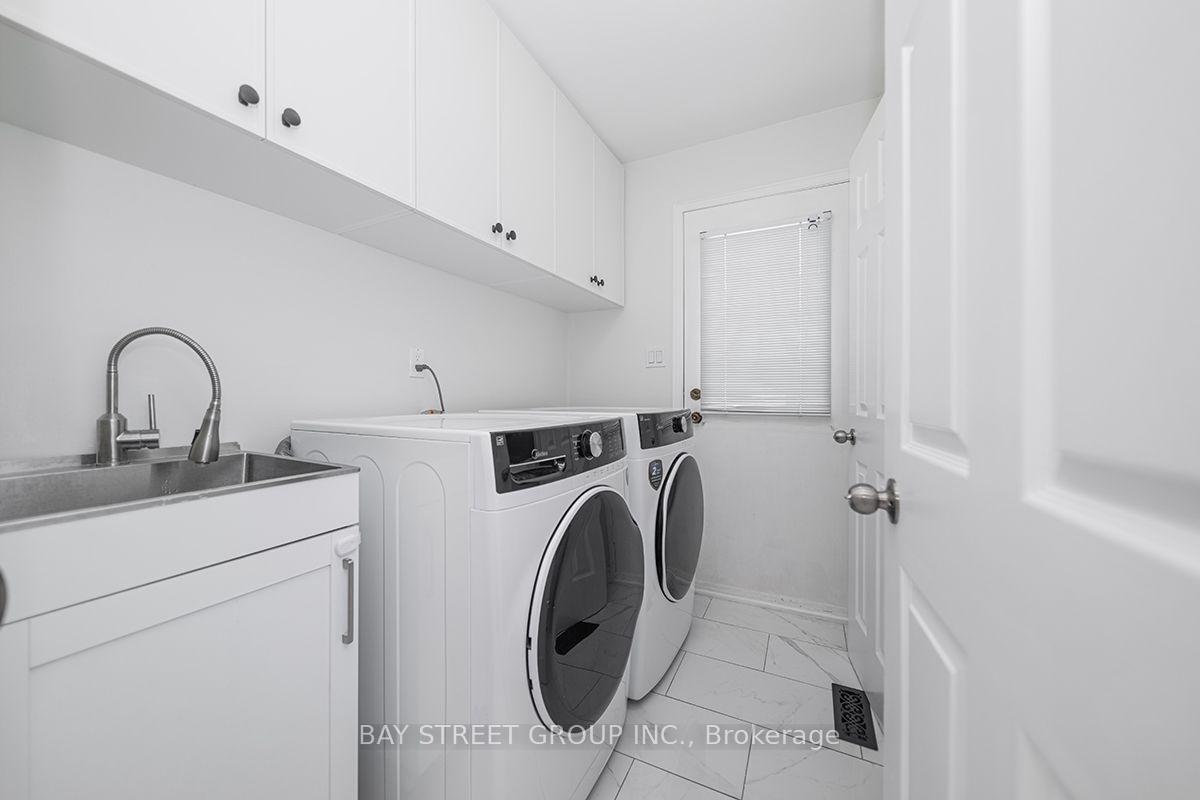 Photo 16 of 338 Prince Of Wales Drive, Whitby, Blue Grass Meadows — HOMEH