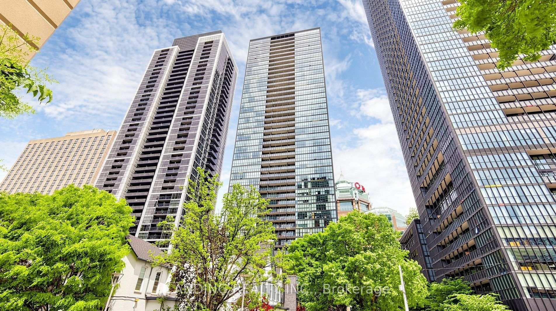 Photo 2 of Unit 3404, 110 Charles Street E, Toronto, Church-Yonge Corridor — HOMEH