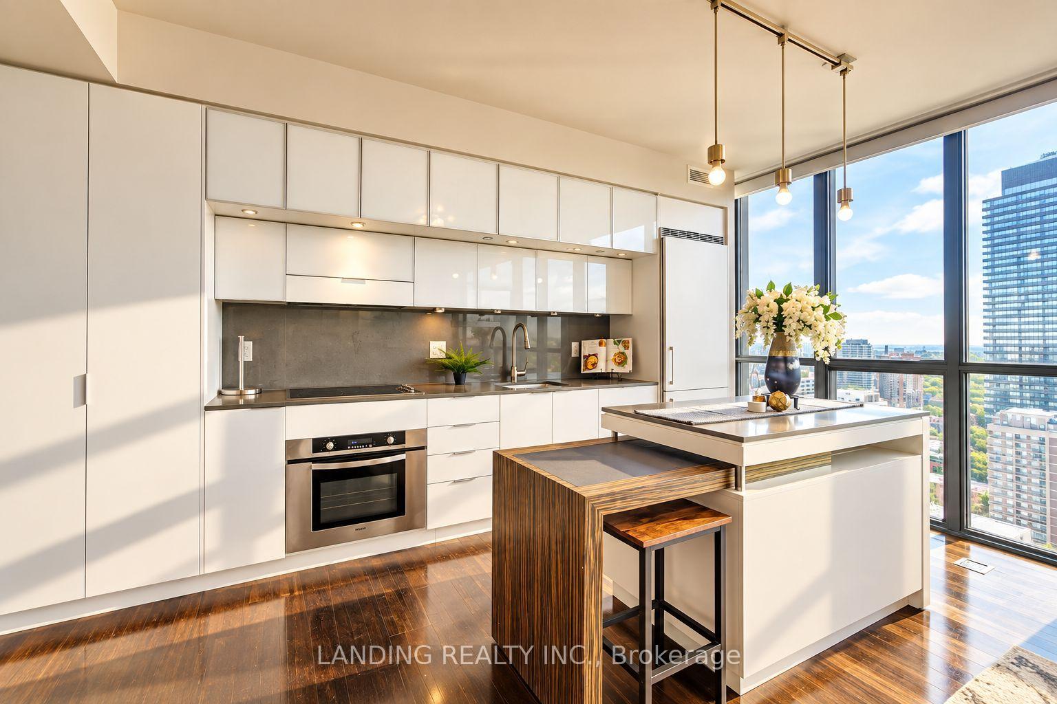 Photo 10 of Unit 3404, 110 Charles Street E, Toronto, Church-Yonge Corridor — HOMEH