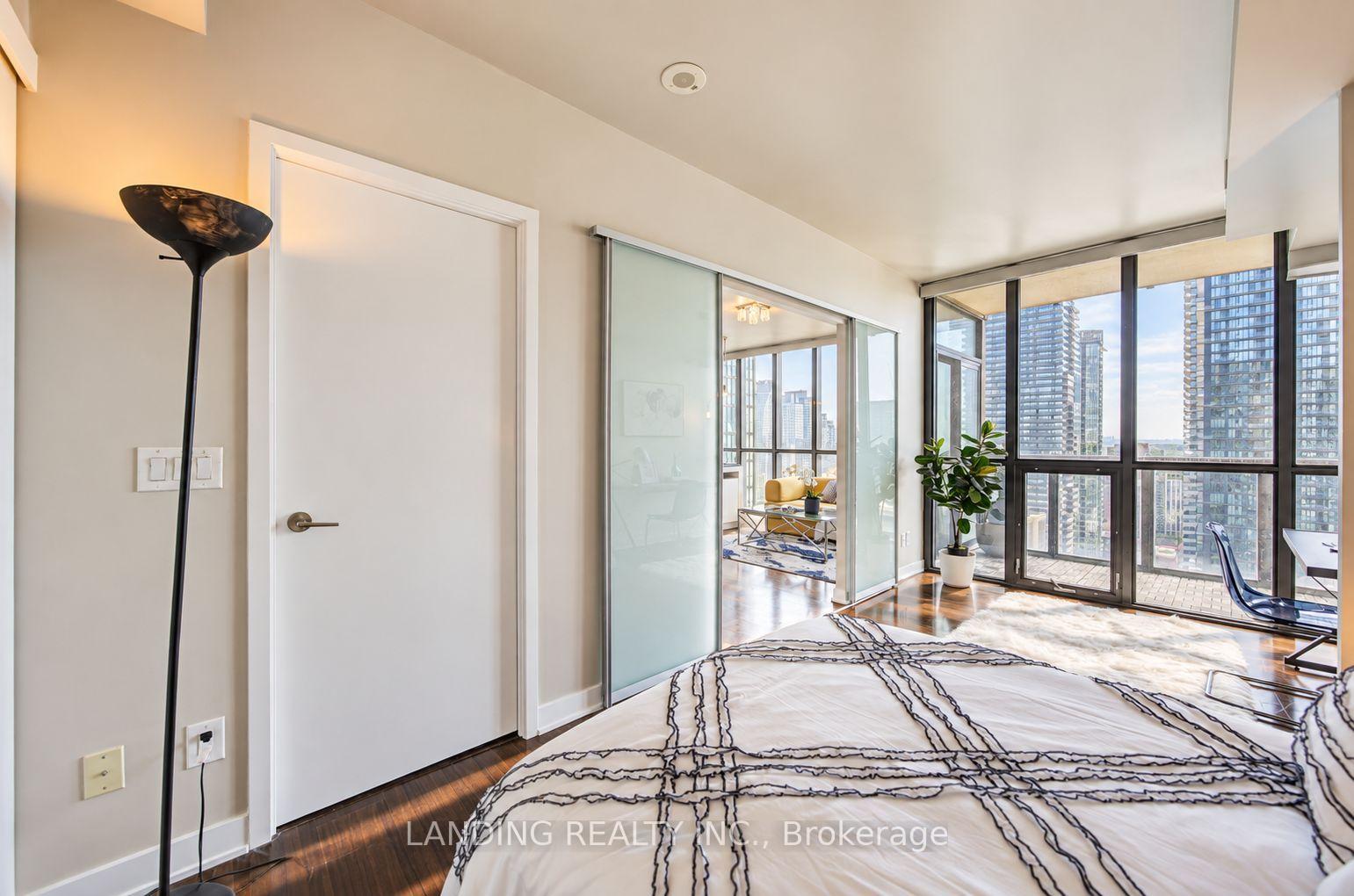 Photo 20 of Unit 3404, 110 Charles Street E, Toronto, Church-Yonge Corridor — HOMEH