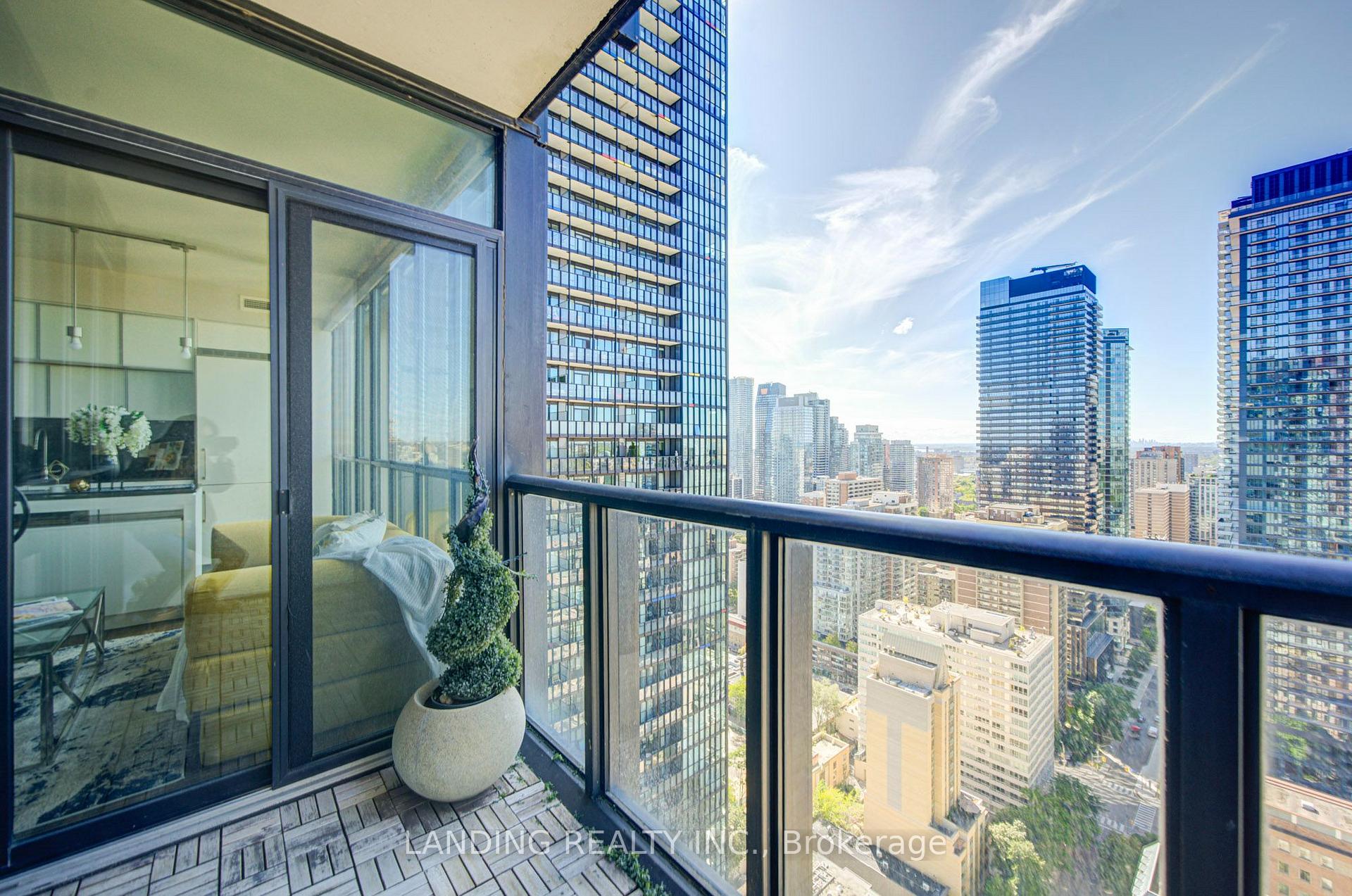 Photo 24 of Unit 3404, 110 Charles Street E, Toronto, Church-Yonge Corridor — HOMEH