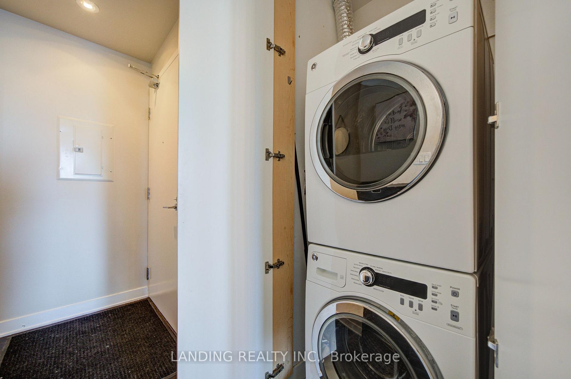 Photo 27 of Unit 3404, 110 Charles Street E, Toronto, Church-Yonge Corridor — HOMEH