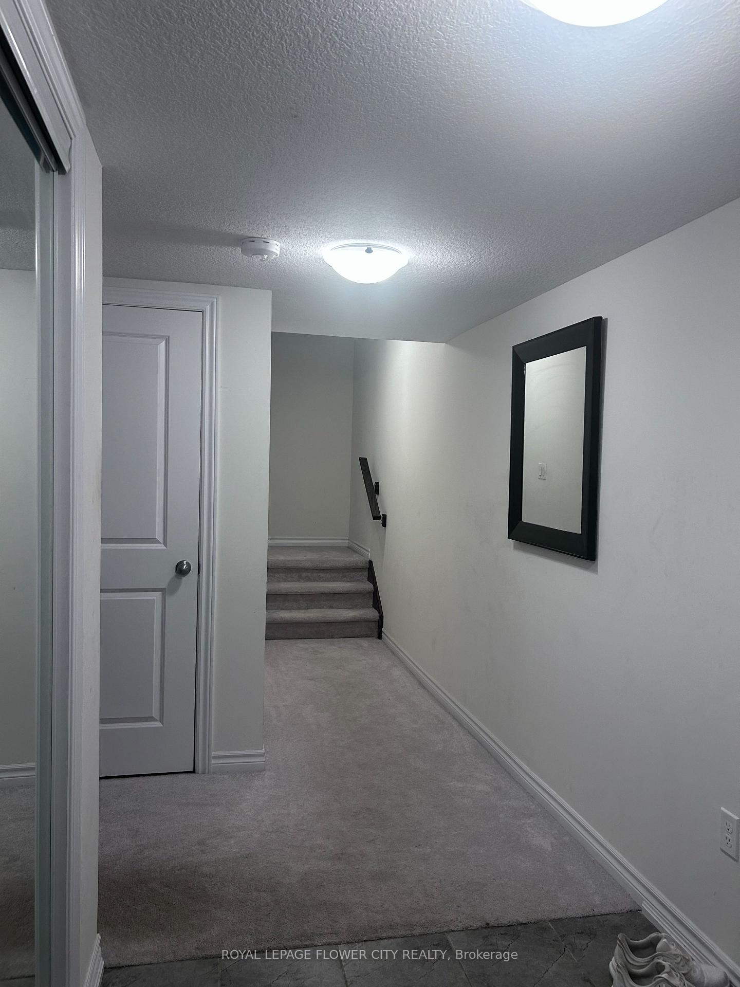 Photo 3 of Unit 11, 88 De Corso Drive, Guelph, Kortright East — HOMEH