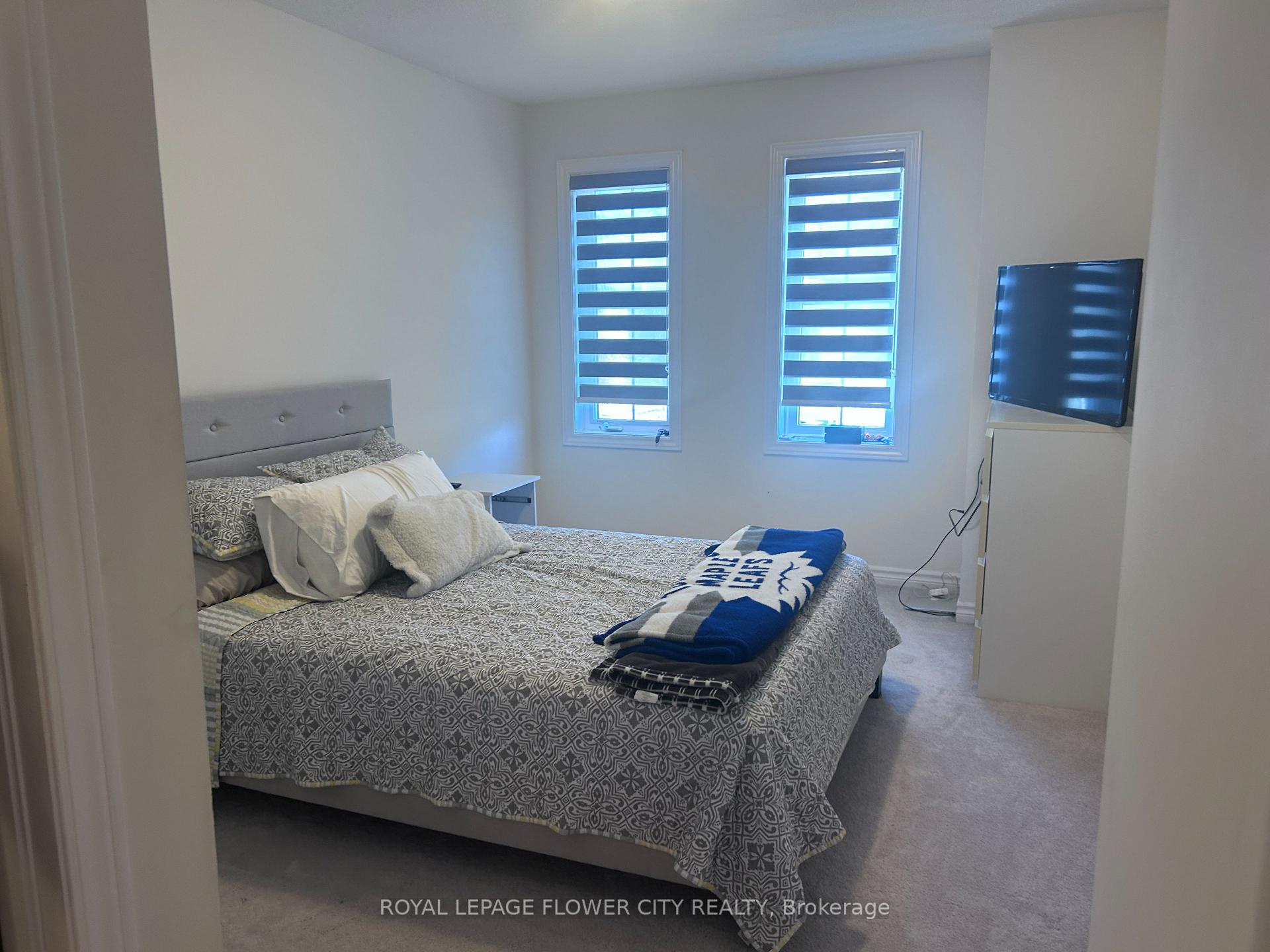 Photo 10 of Unit 11, 88 De Corso Drive, Guelph, Kortright East — HOMEH
