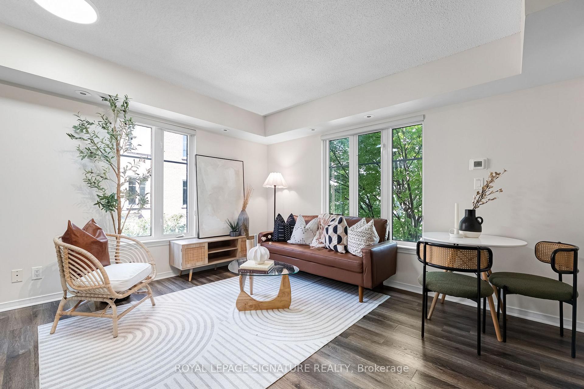 Photo 2 of Unit 343, 30 Western Battery Road, Toronto, Niagara — HOMEH