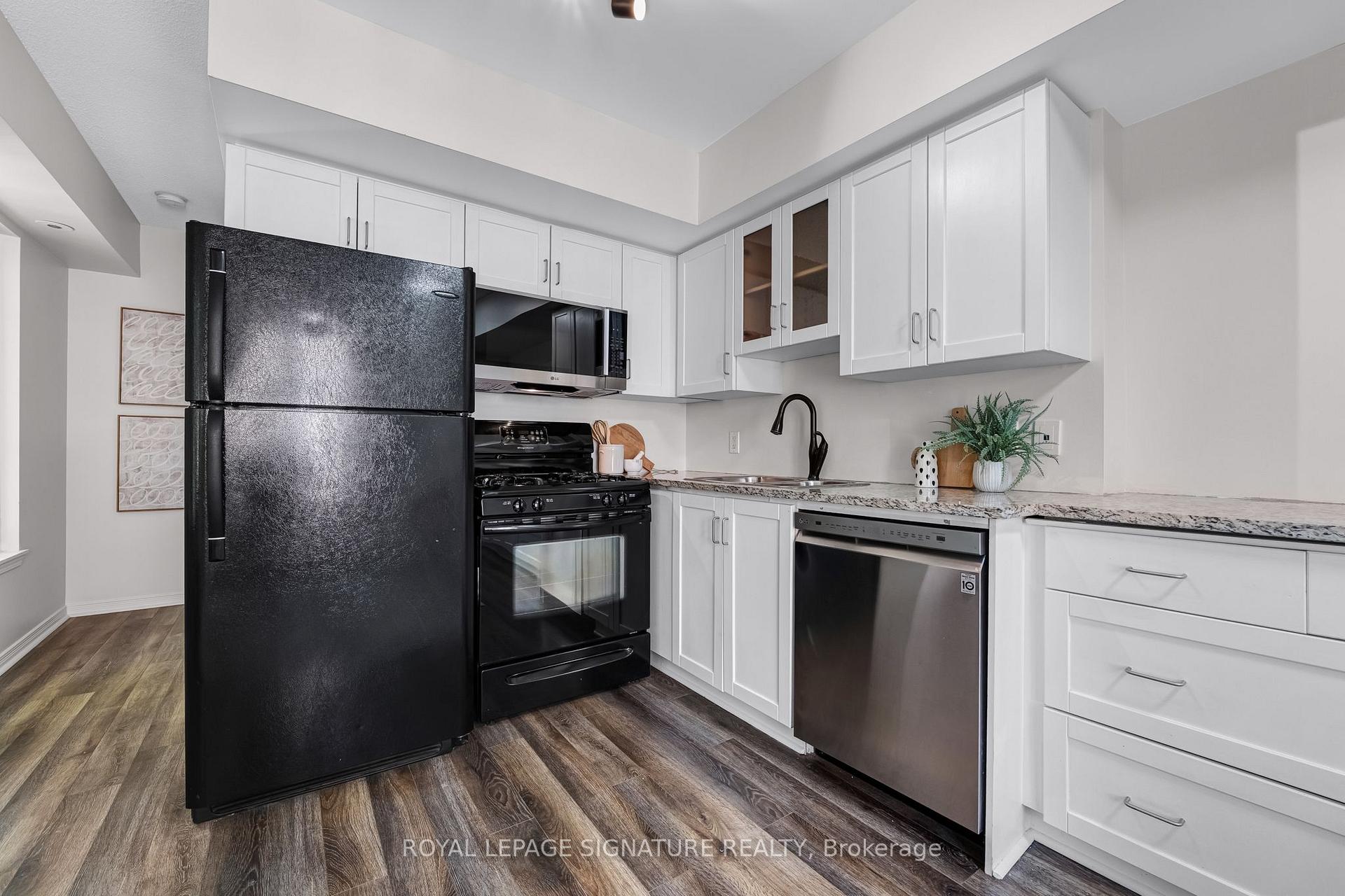 Photo 8 of Unit 343, 30 Western Battery Road, Toronto, Niagara — HOMEH