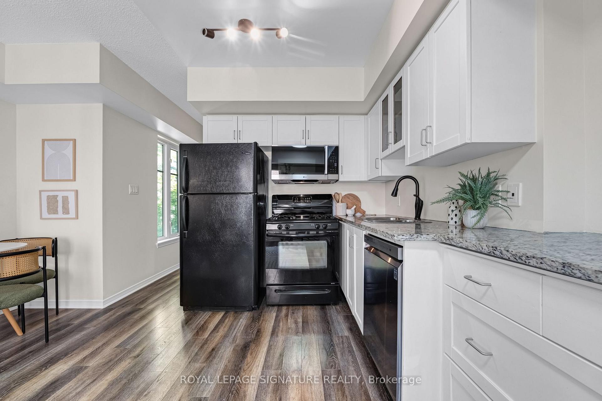 Photo 9 of Unit 343, 30 Western Battery Road, Toronto, Niagara — HOMEH