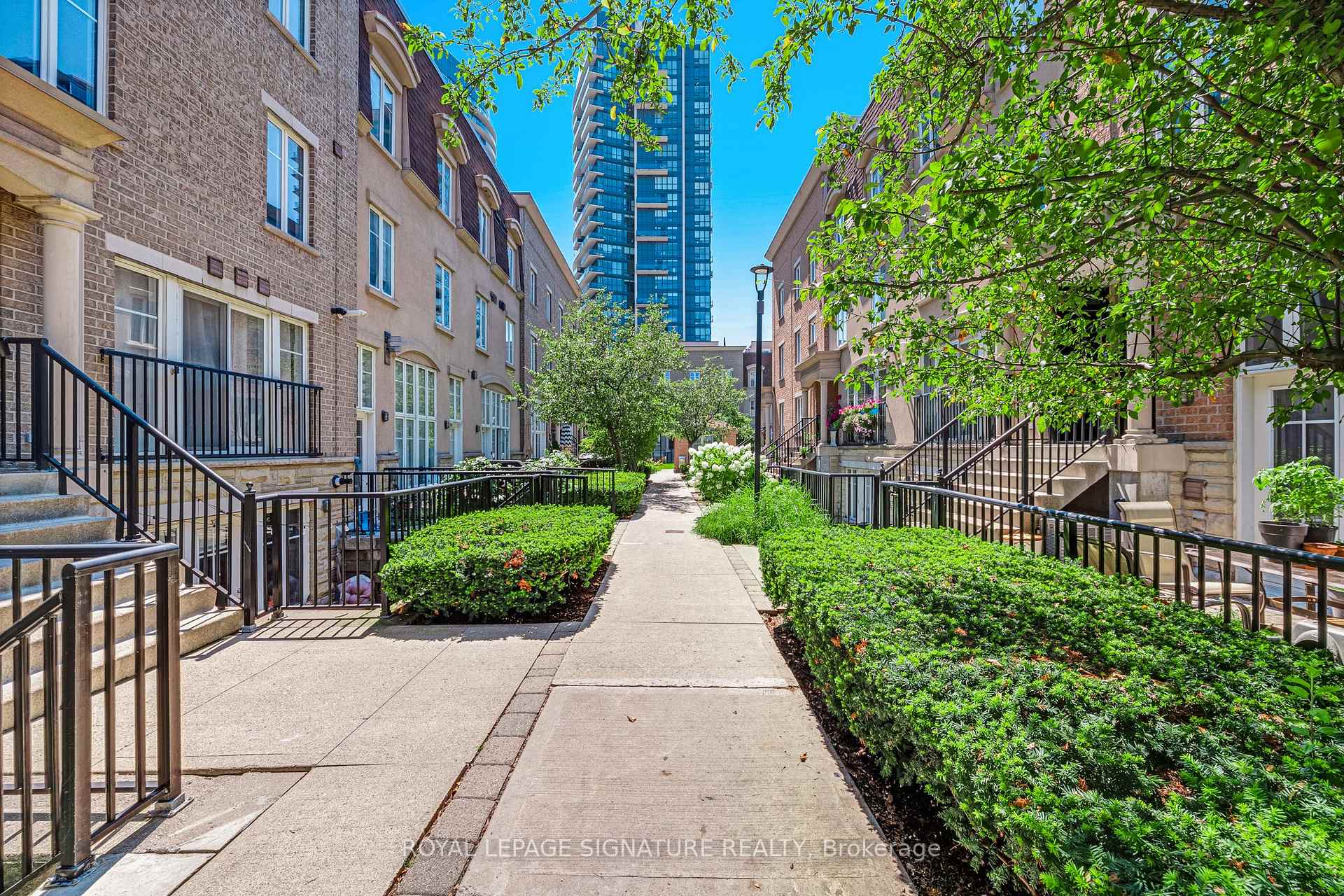 Photo 22 of Unit 343, 30 Western Battery Road, Toronto, Niagara — HOMEH