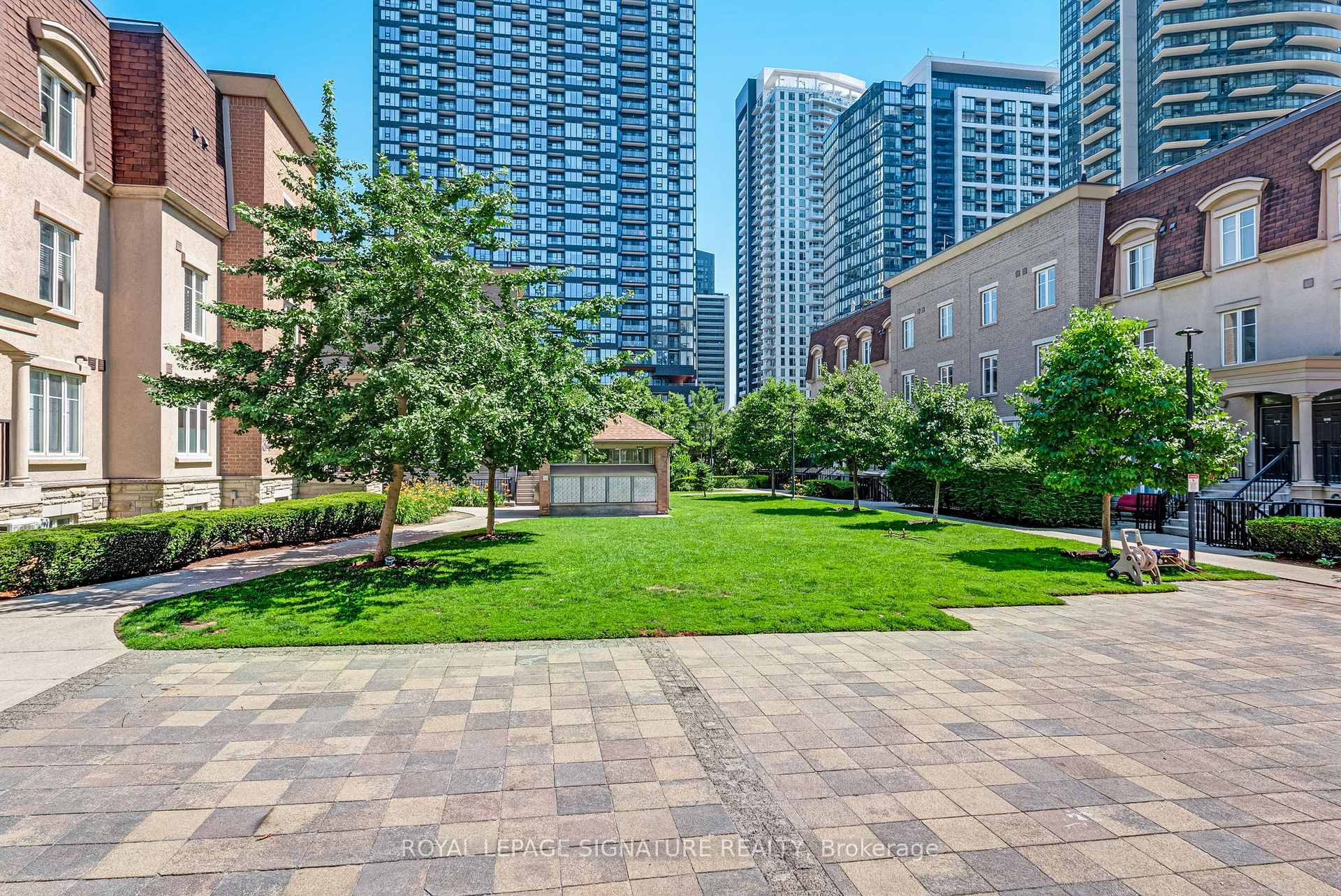 Photo 23 of Unit 343, 30 Western Battery Road, Toronto, Niagara — HOMEH