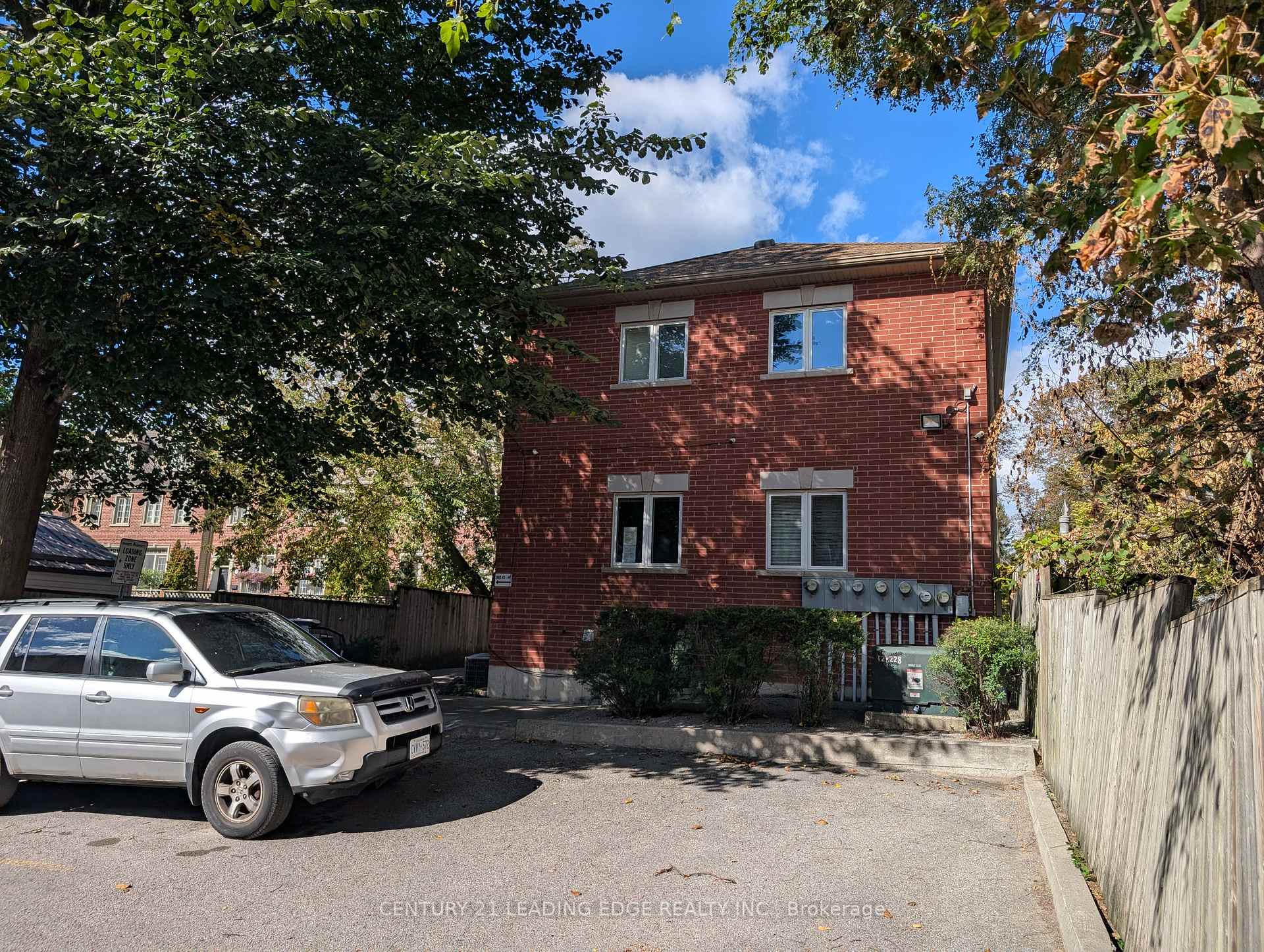 Photo 3 of Unit 3, 736 Kingston Road, Toronto, East End-Danforth — HOMEH