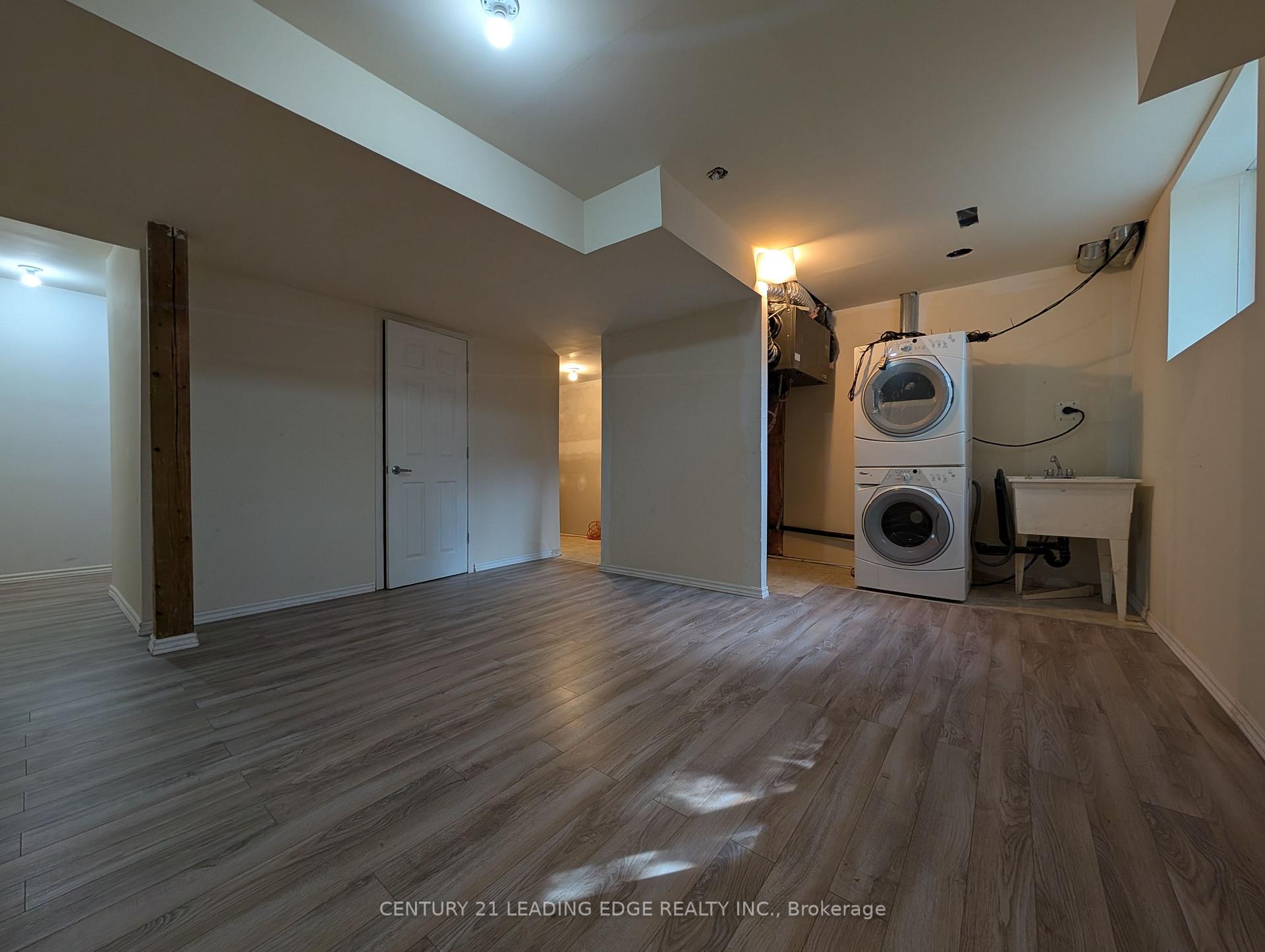 Photo 12 of Unit 3, 736 Kingston Road, Toronto, East End-Danforth — HOMEH