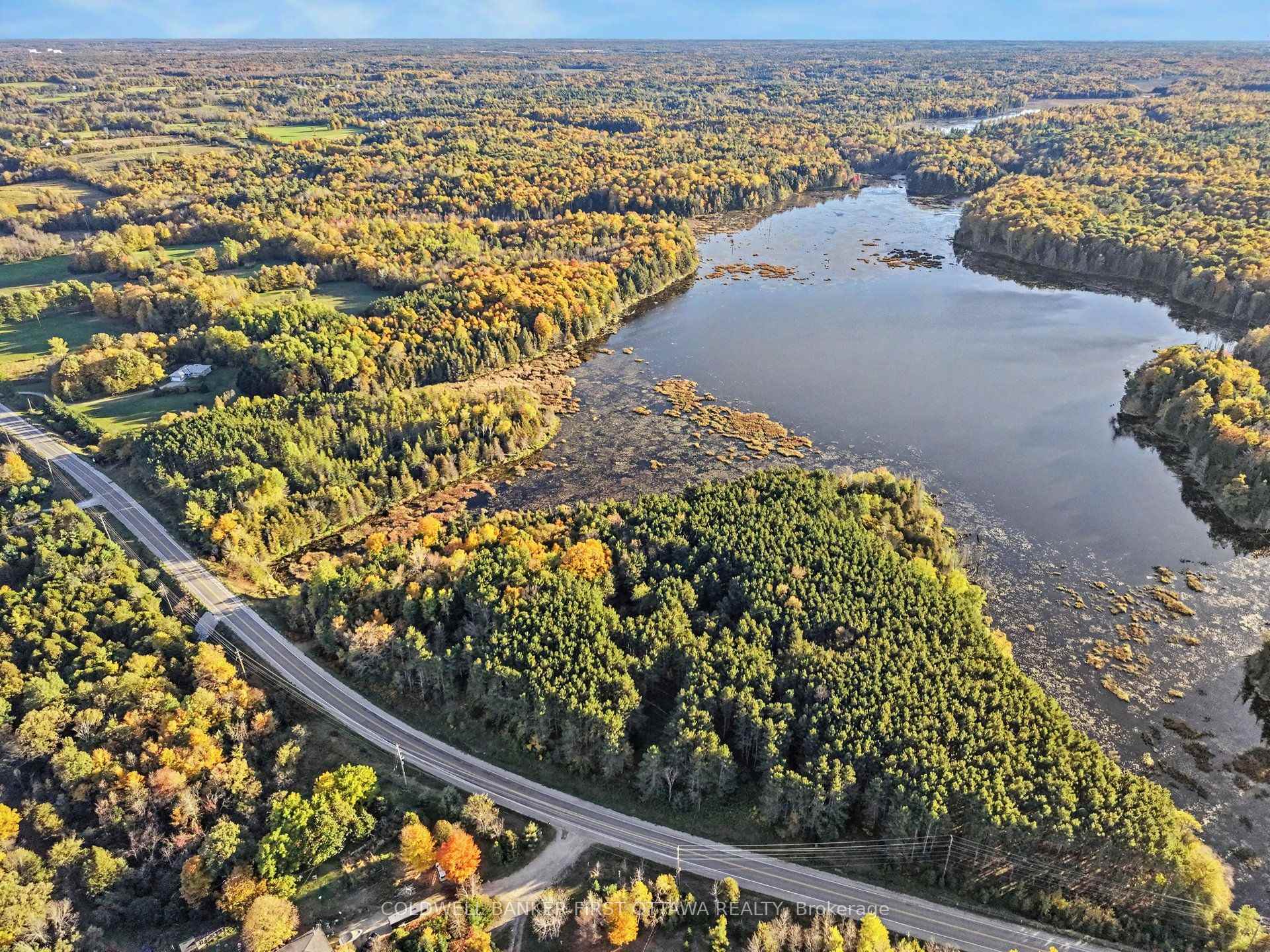 Photo 3 of 00 Fallbrook Road, Tay Valley, Bathurst/Burgess & Sherbrooke (Bathurst) Twp — HOMEH