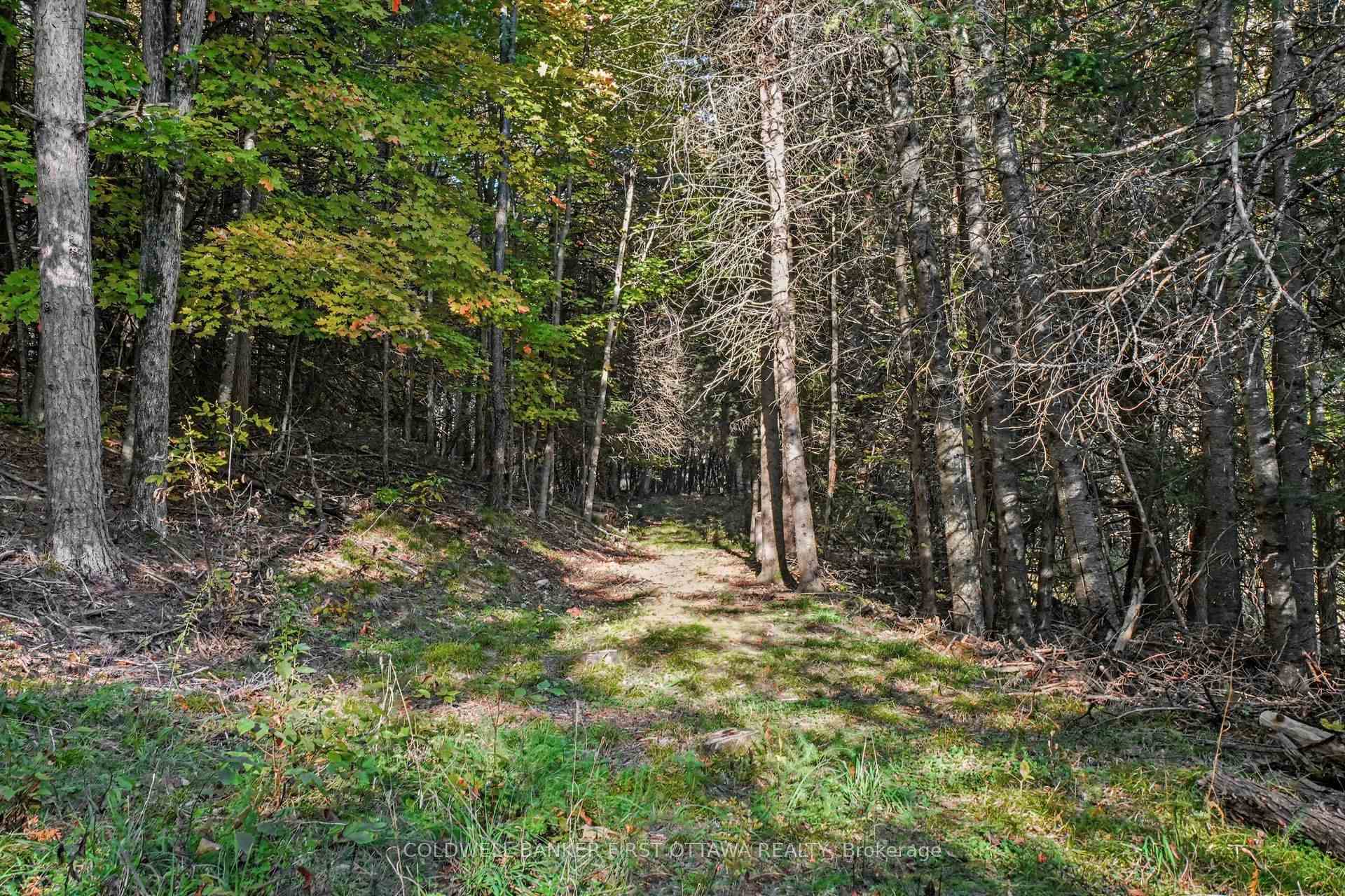 Photo 6 of 00 Fallbrook Road, Tay Valley, Bathurst/Burgess & Sherbrooke (Bathurst) Twp — HOMEH