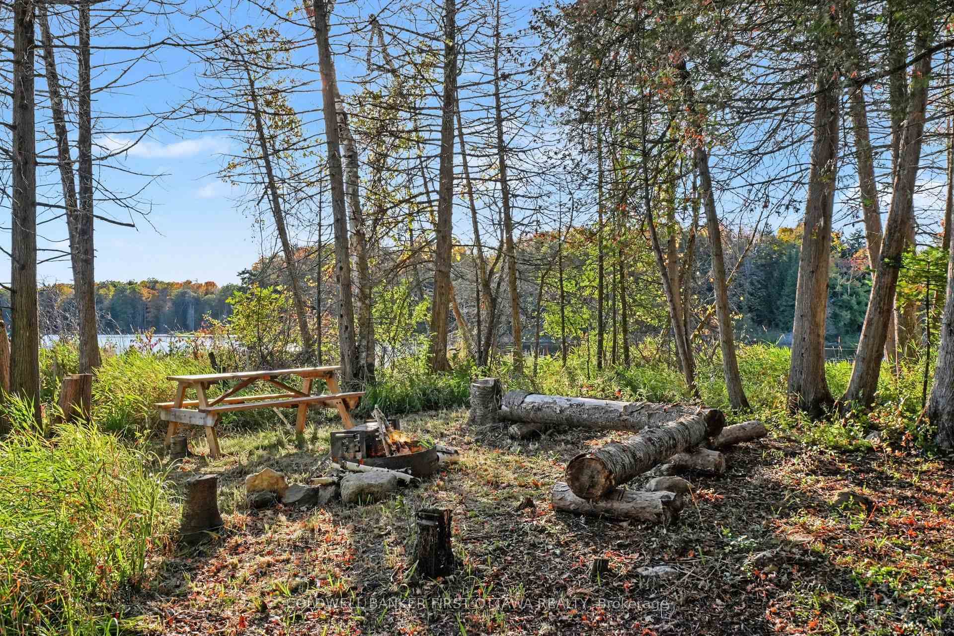 Photo 9 of 00 Fallbrook Road, Tay Valley, Bathurst/Burgess & Sherbrooke (Bathurst) Twp — HOMEH