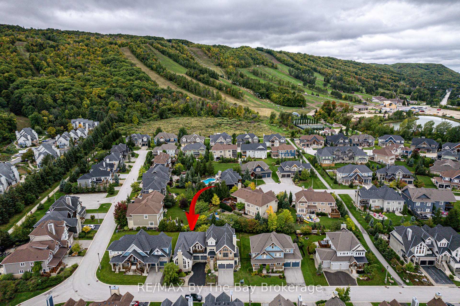 Photo 2 of 120 Venture Boulevard, Blue Mountains — HOMEH
