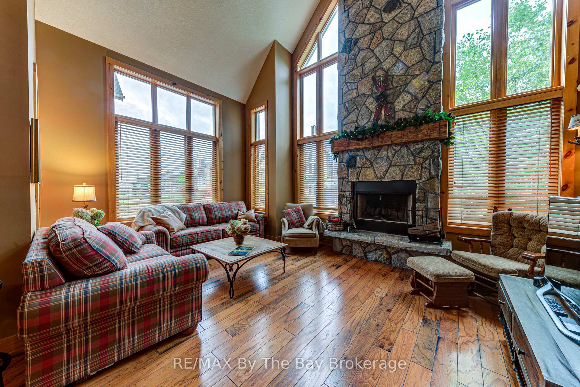 Photo 10 of 120 Venture Boulevard, Blue Mountains — HOMEH