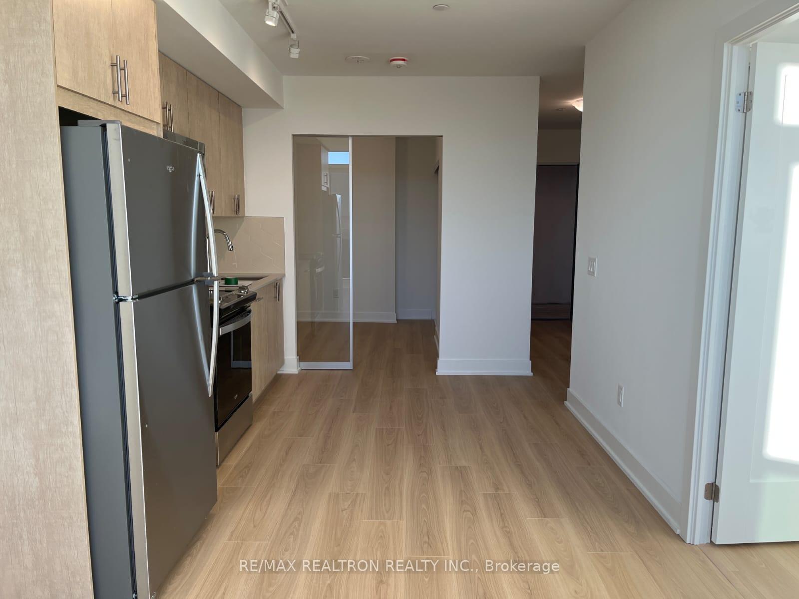 Photo 2 of Unit 305, 2545 Simcoe Street N, Oshawa, Windfields — HOMEH