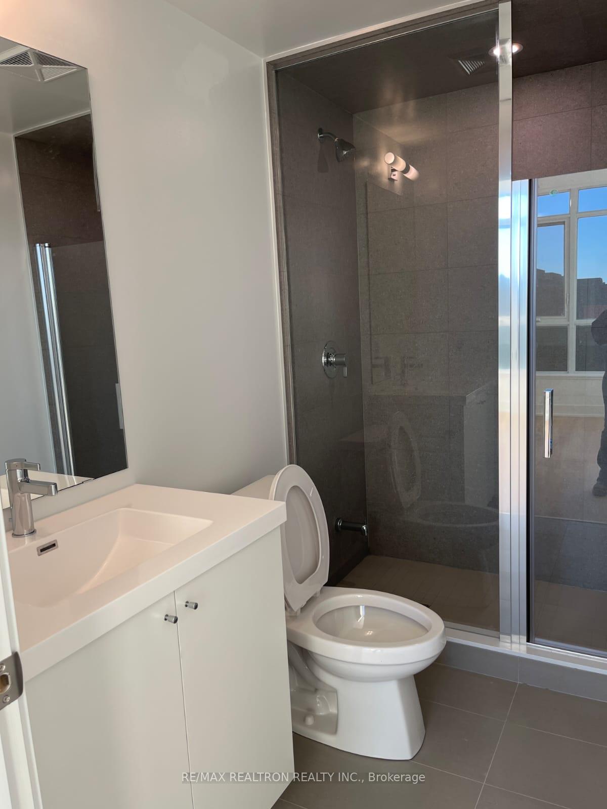 Photo 5 of Unit 305, 2545 Simcoe Street N, Oshawa, Windfields — HOMEH