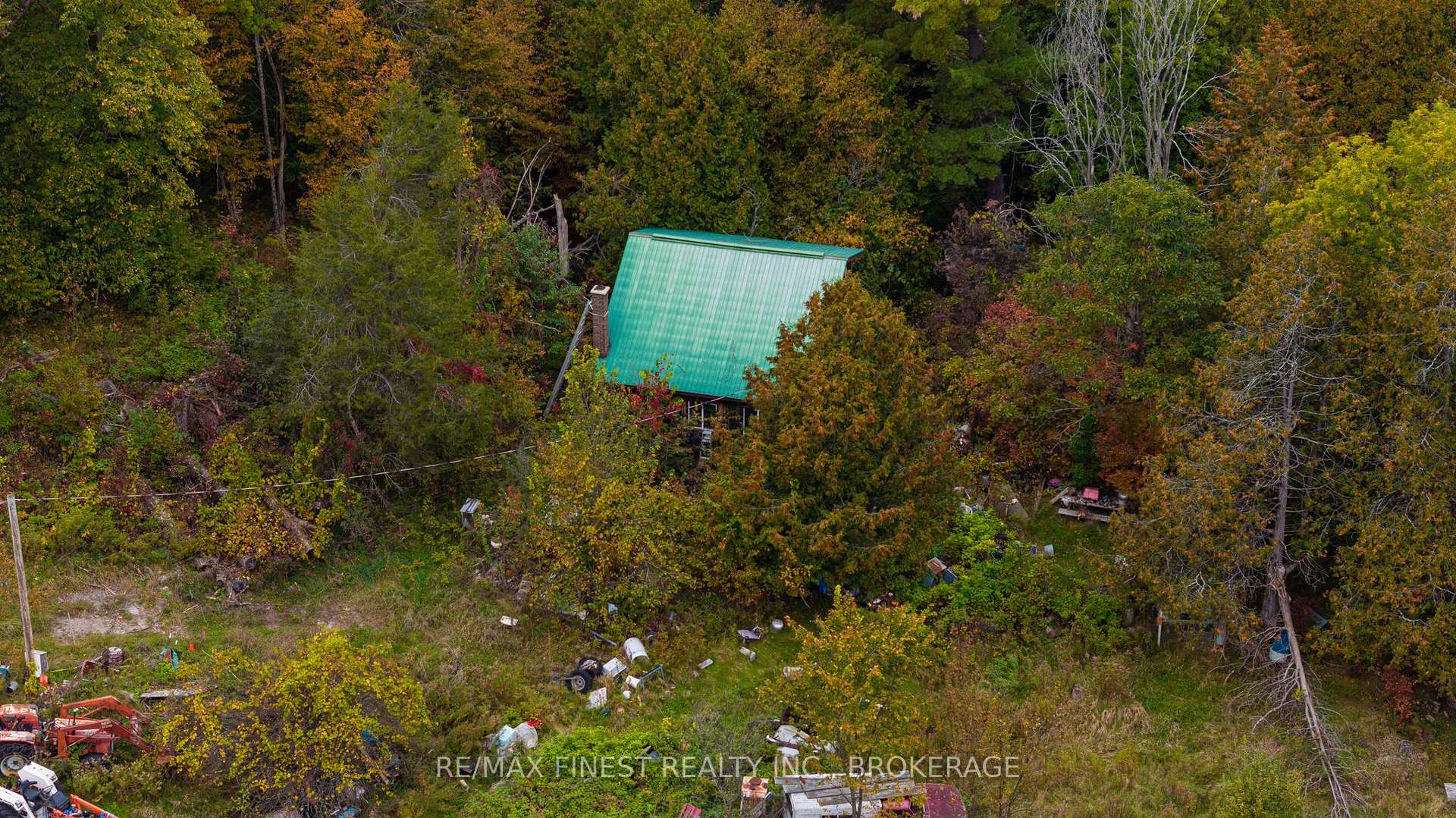 Photo 2 of 100 Fitzgerald Road, Frontenac, Frontenac South — HOMEH