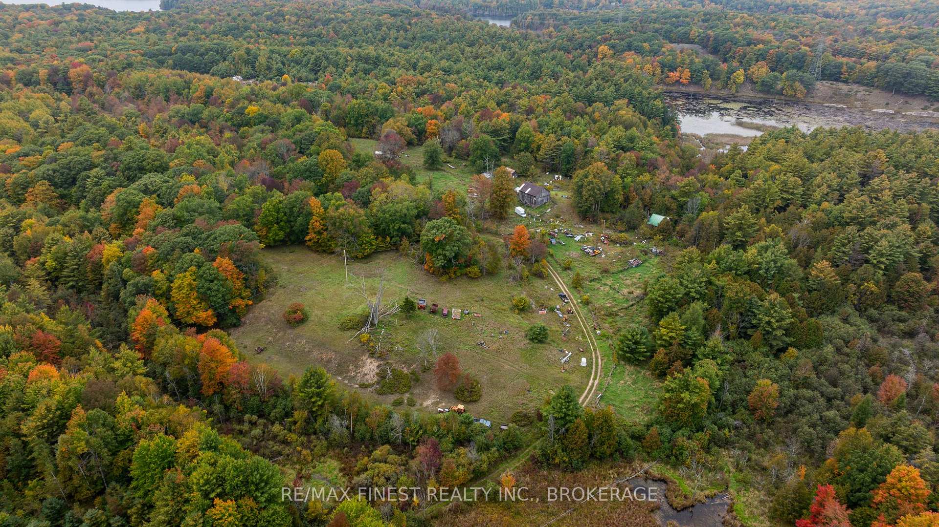 Photo 6 of 100 Fitzgerald Road, Frontenac, Frontenac South — HOMEH