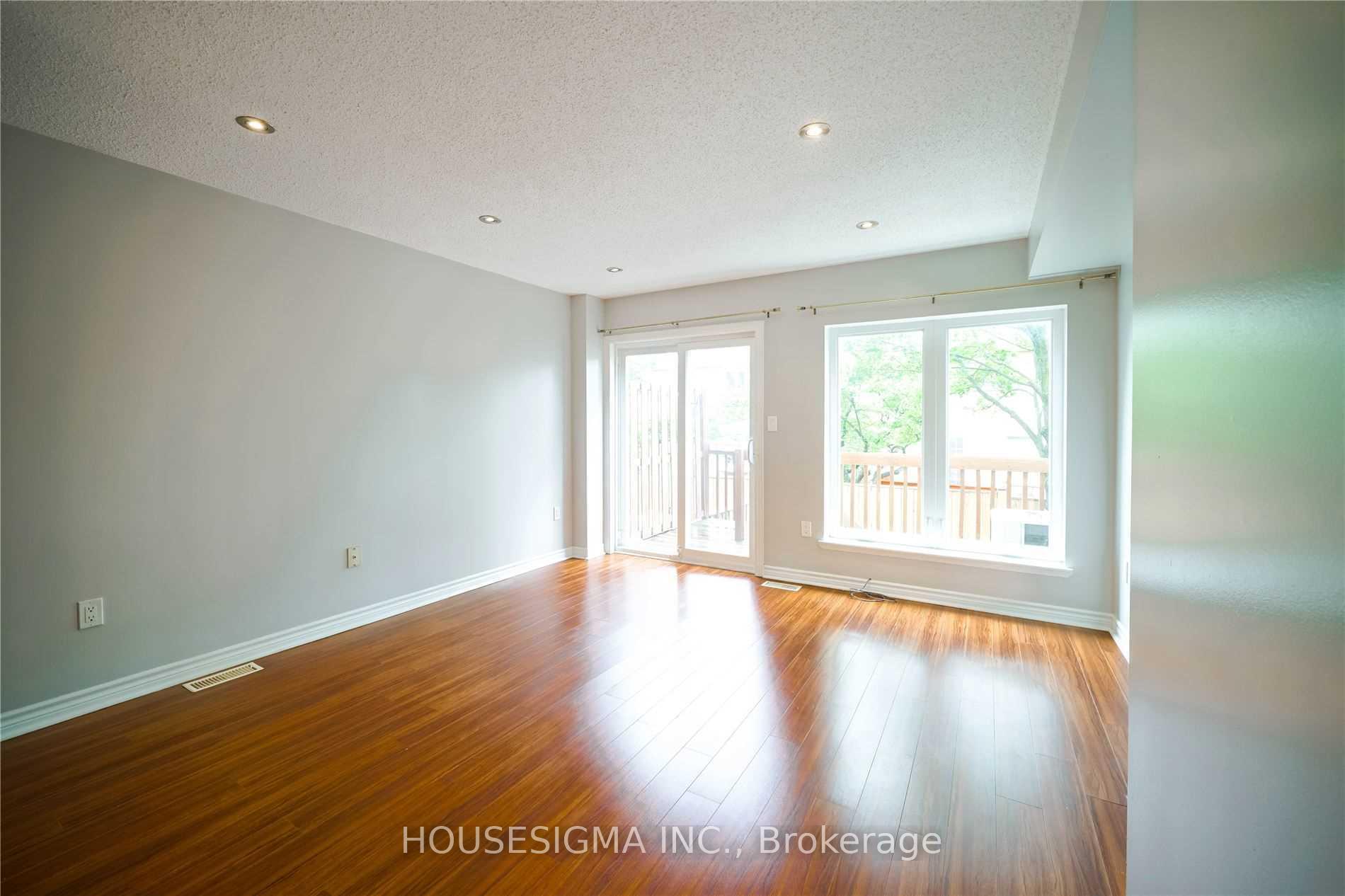 Photo 3 of Unit 21, 80 Strathaven Drive, Mississauga, Hurontario — HOMEH