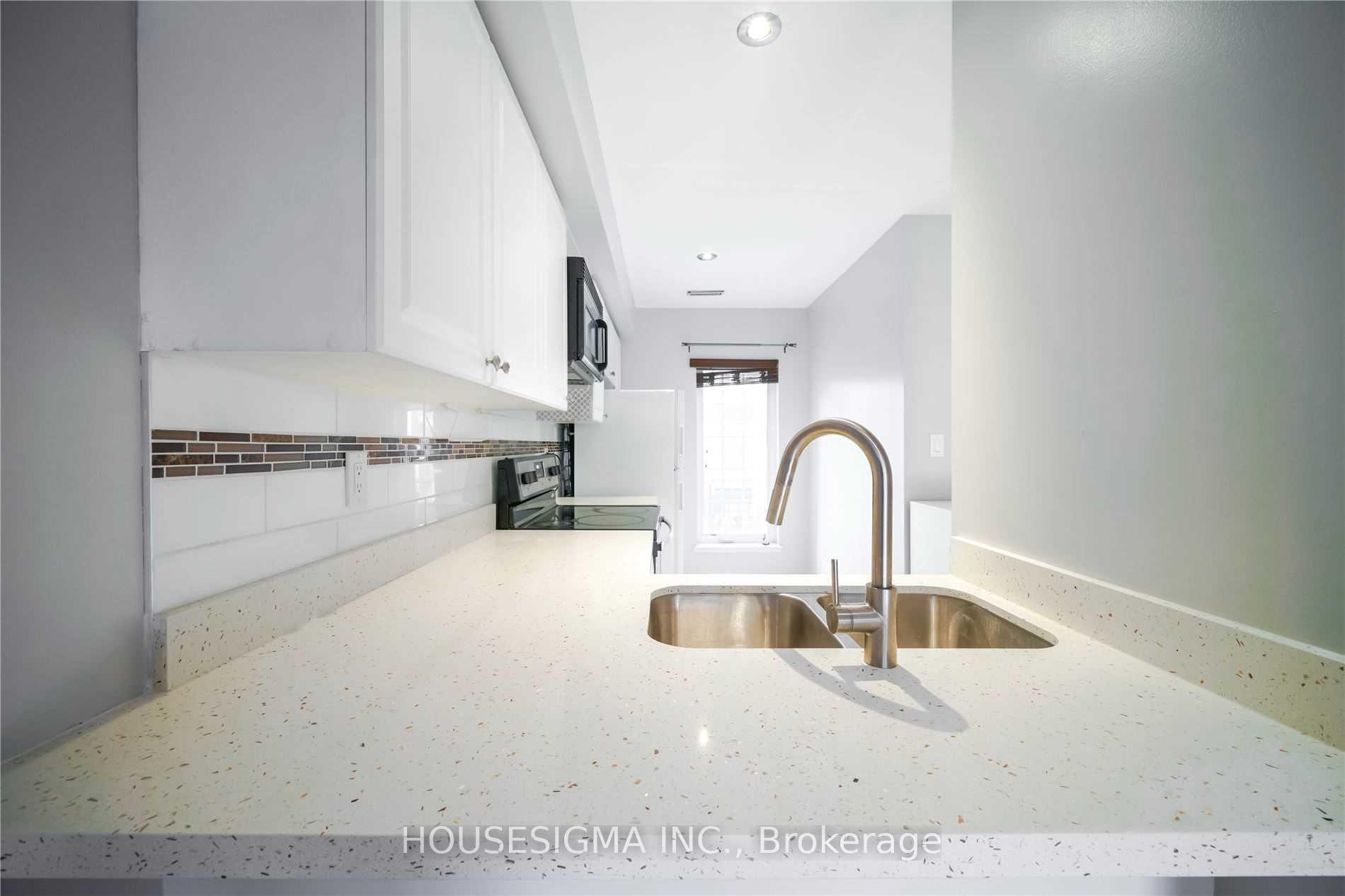 Photo 7 of Unit 21, 80 Strathaven Drive, Mississauga, Hurontario — HOMEH