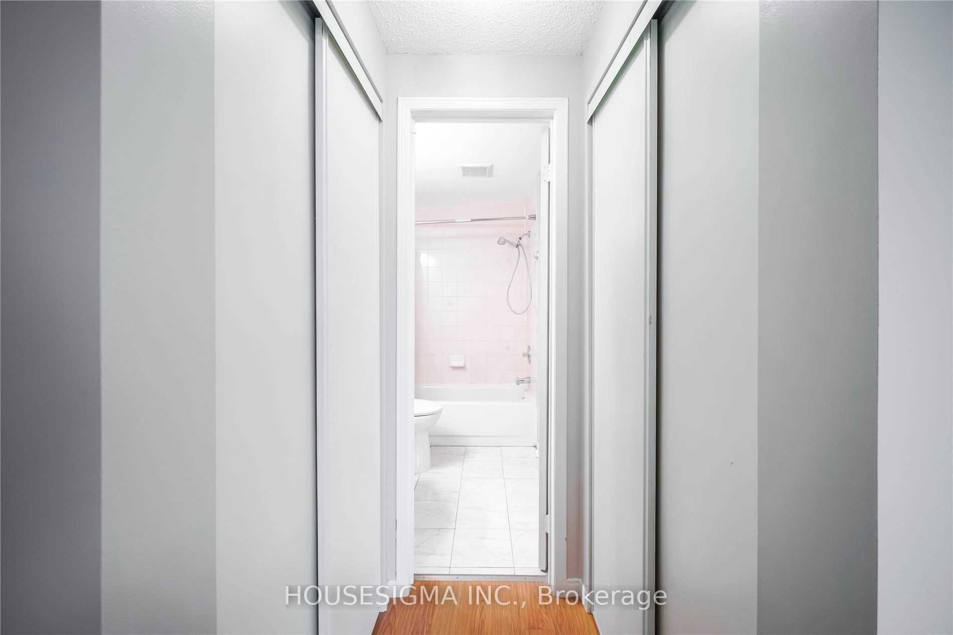Photo 16 of Unit 21, 80 Strathaven Drive, Mississauga, Hurontario — HOMEH