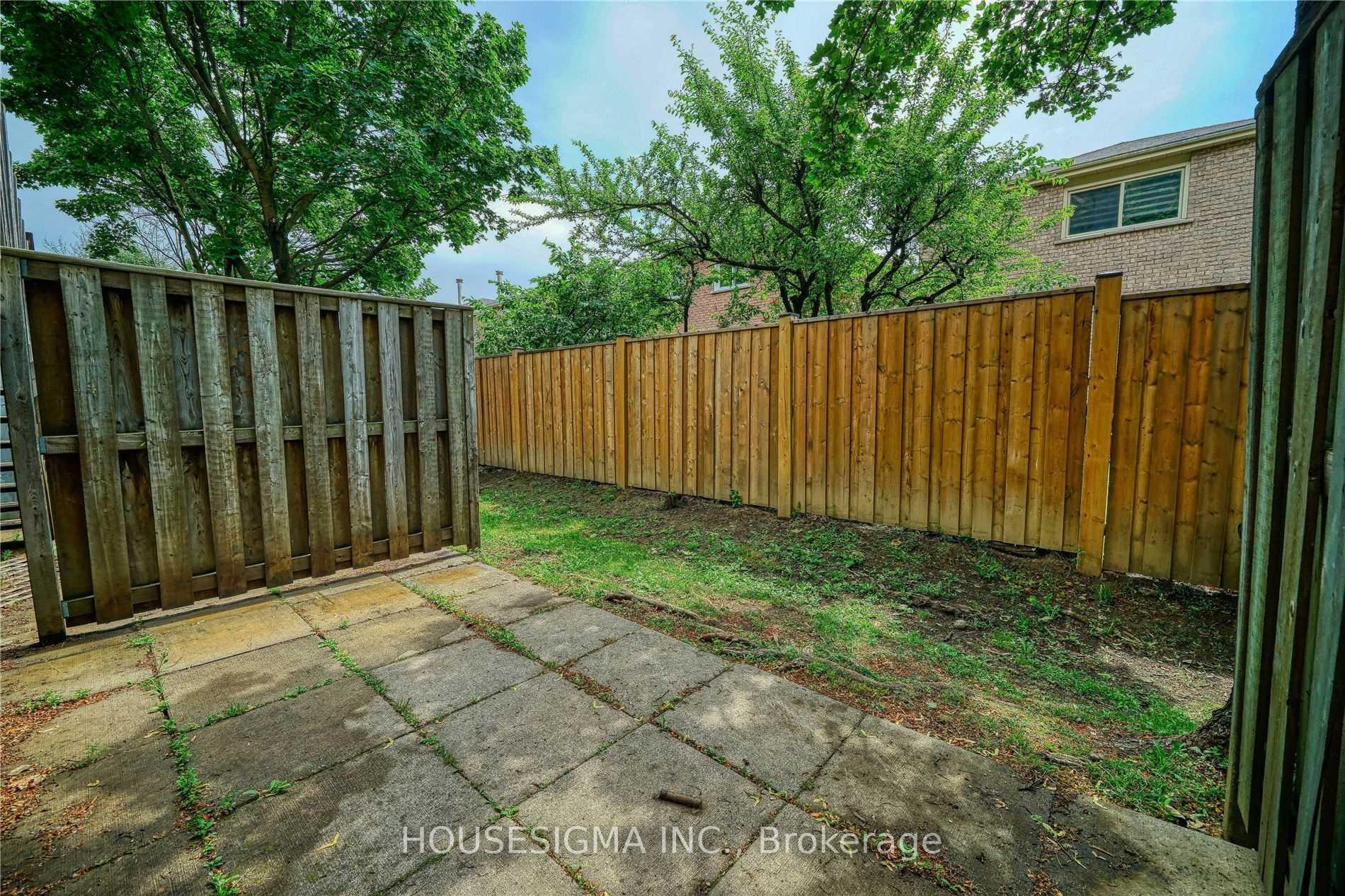 Photo 33 of Unit 21, 80 Strathaven Drive, Mississauga, Hurontario — HOMEH