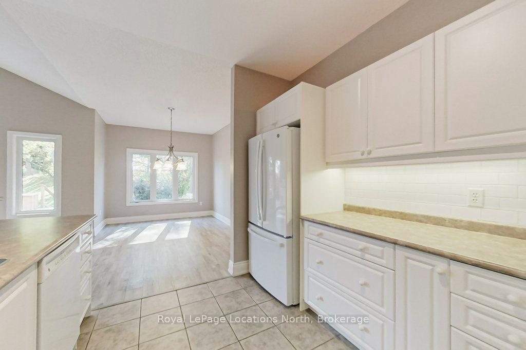 Photo 22 of 52 Thomas Drive, Collingwood — HOMEH