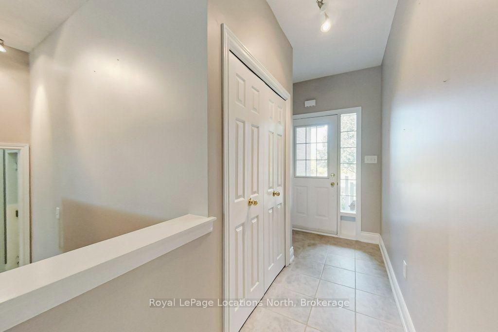 Photo 29 of 52 Thomas Drive, Collingwood — HOMEH